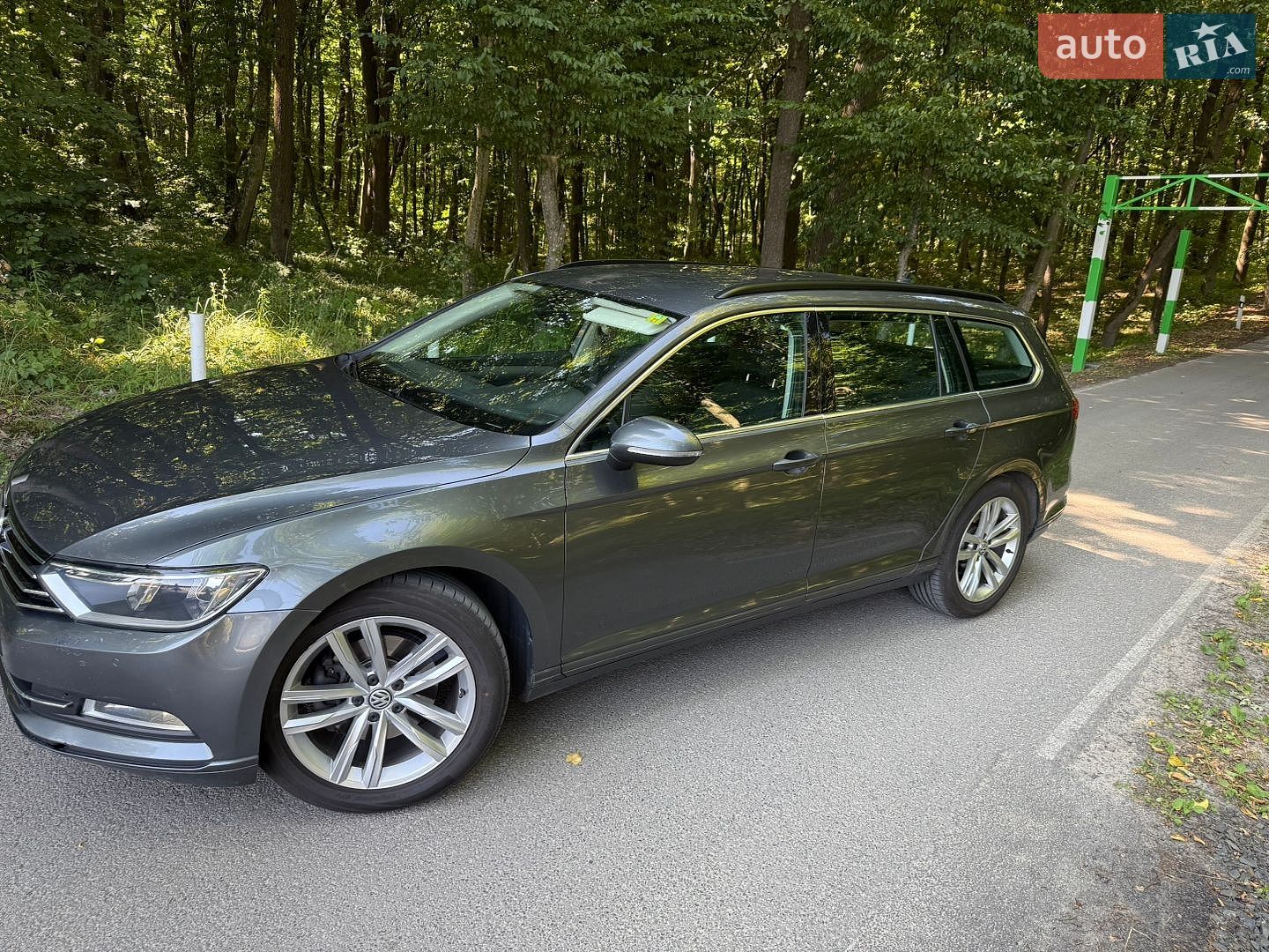 Volkswagen Passat 2017 VIN WVWZZZ3CZHP023265 фото оголошення 5 з 37