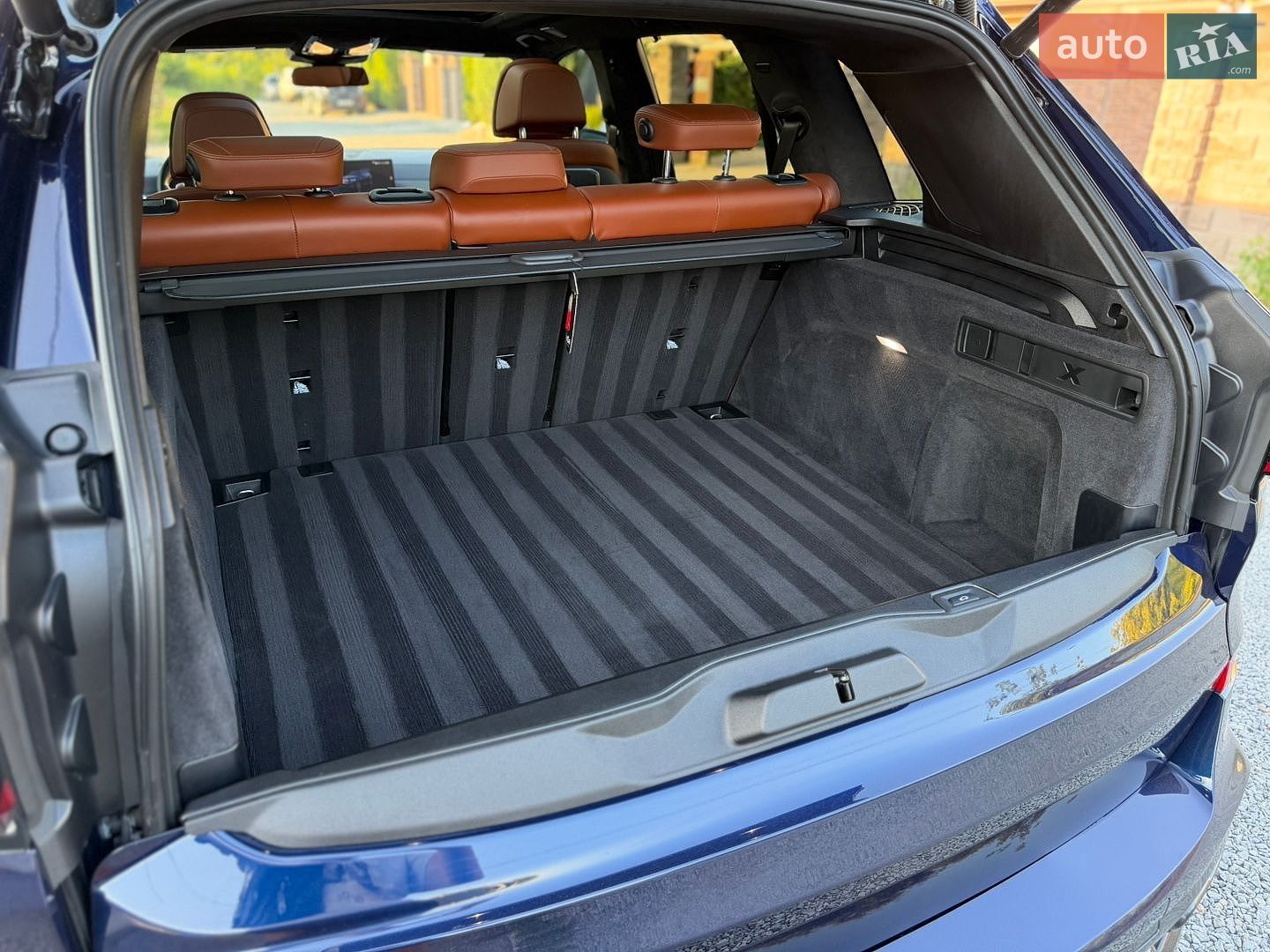 BMW X5 2023 VIN 5UX23EU09R9U46078 фото оголошення 23 з 37