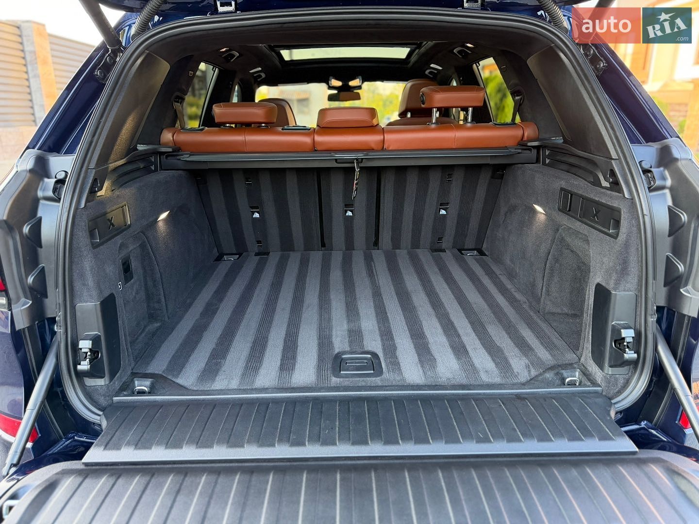 BMW X5 2023 VIN 5UX23EU09R9U46078 фото оголошення 24 з 37