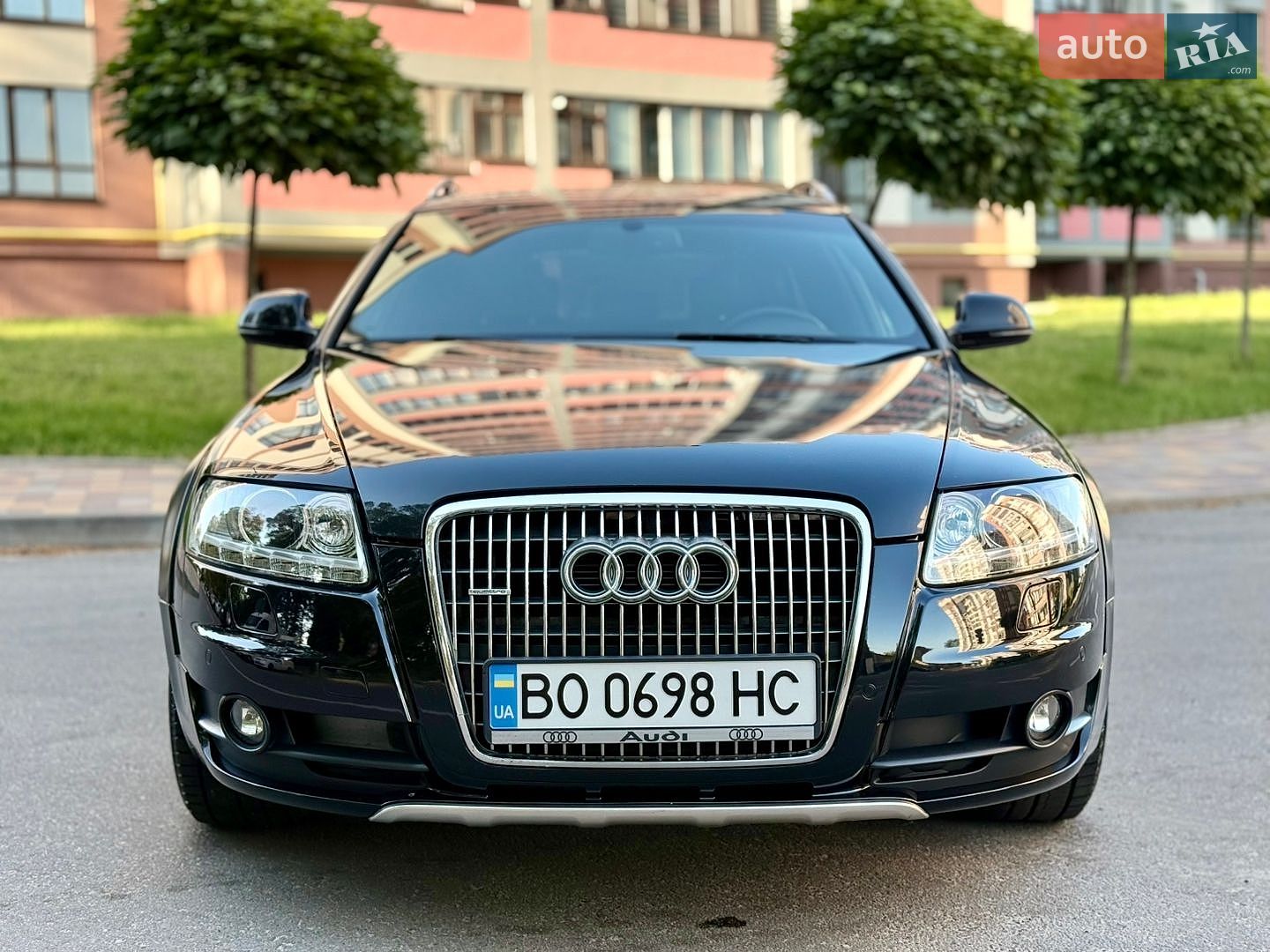 Audi A6 Allroad 2010 VIN WAUZZZ4F6BN000569 фото оголошення 4 з 51