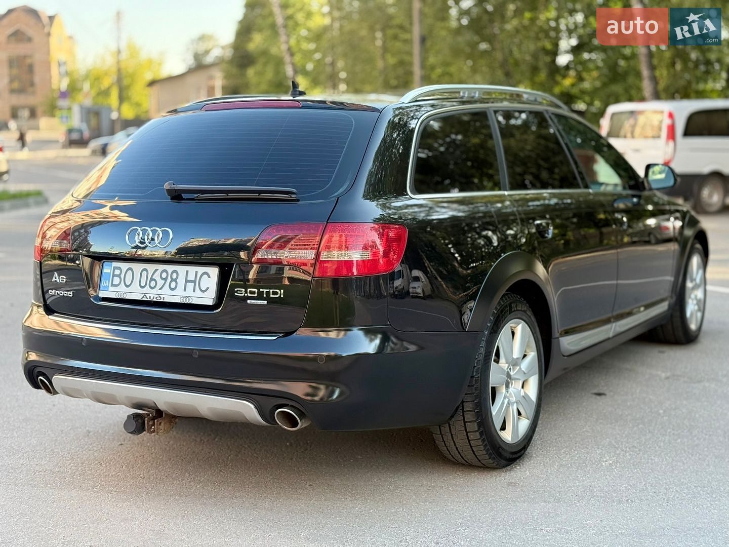 Audi A6 Allroad 2010 VIN WAUZZZ4F6BN000569 фото оголошення 12 з 51
