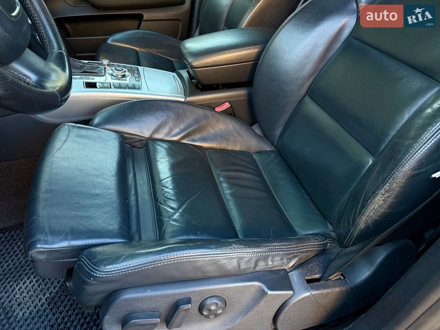 Audi A6 Allroad 2010 VIN WAUZZZ4F6BN000569 фото оголошення 33 з 51