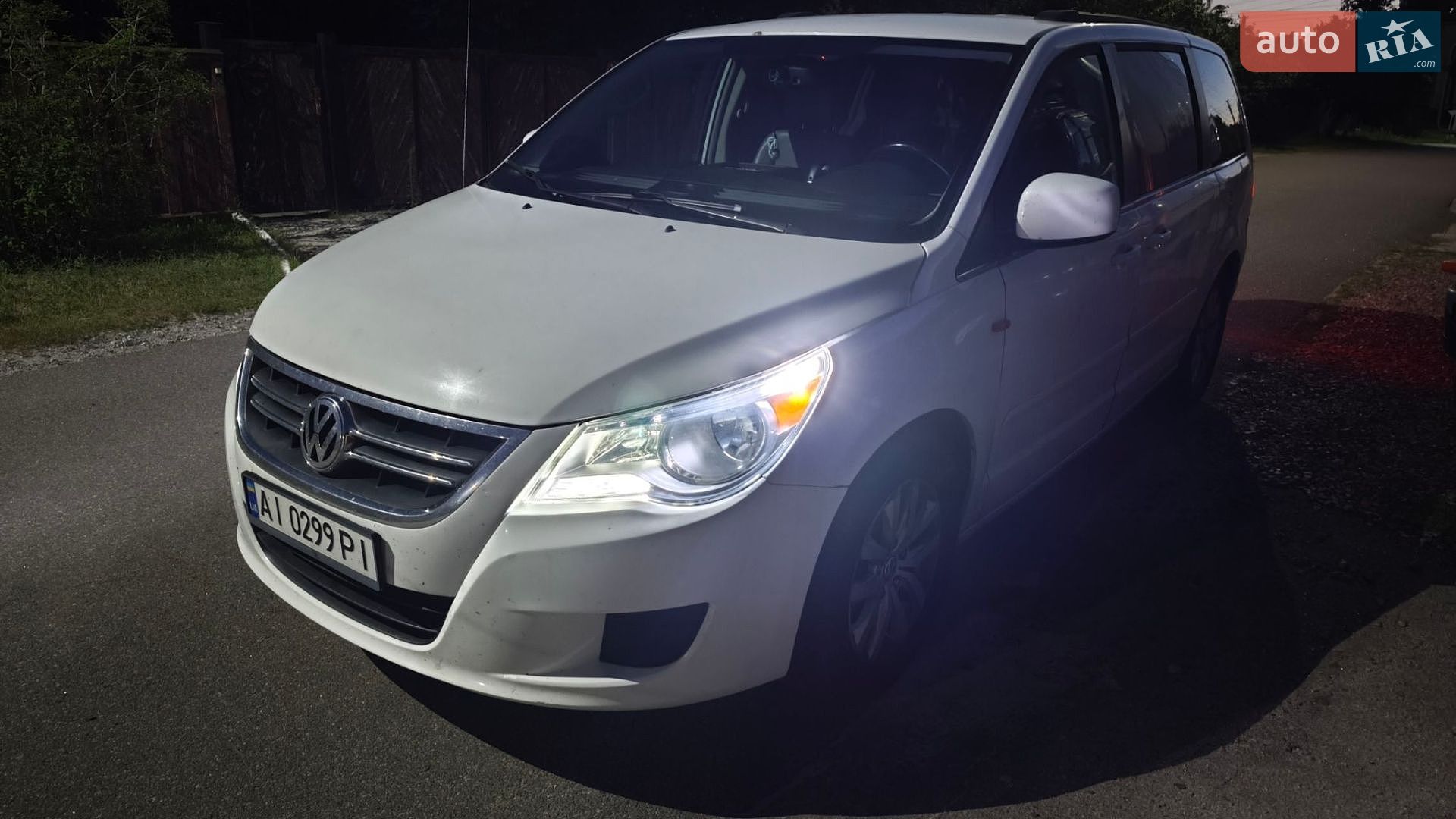 Volkswagen Routan 2013 VIN 2C4RVABG4DR725377 фото оголошення 12 з 16