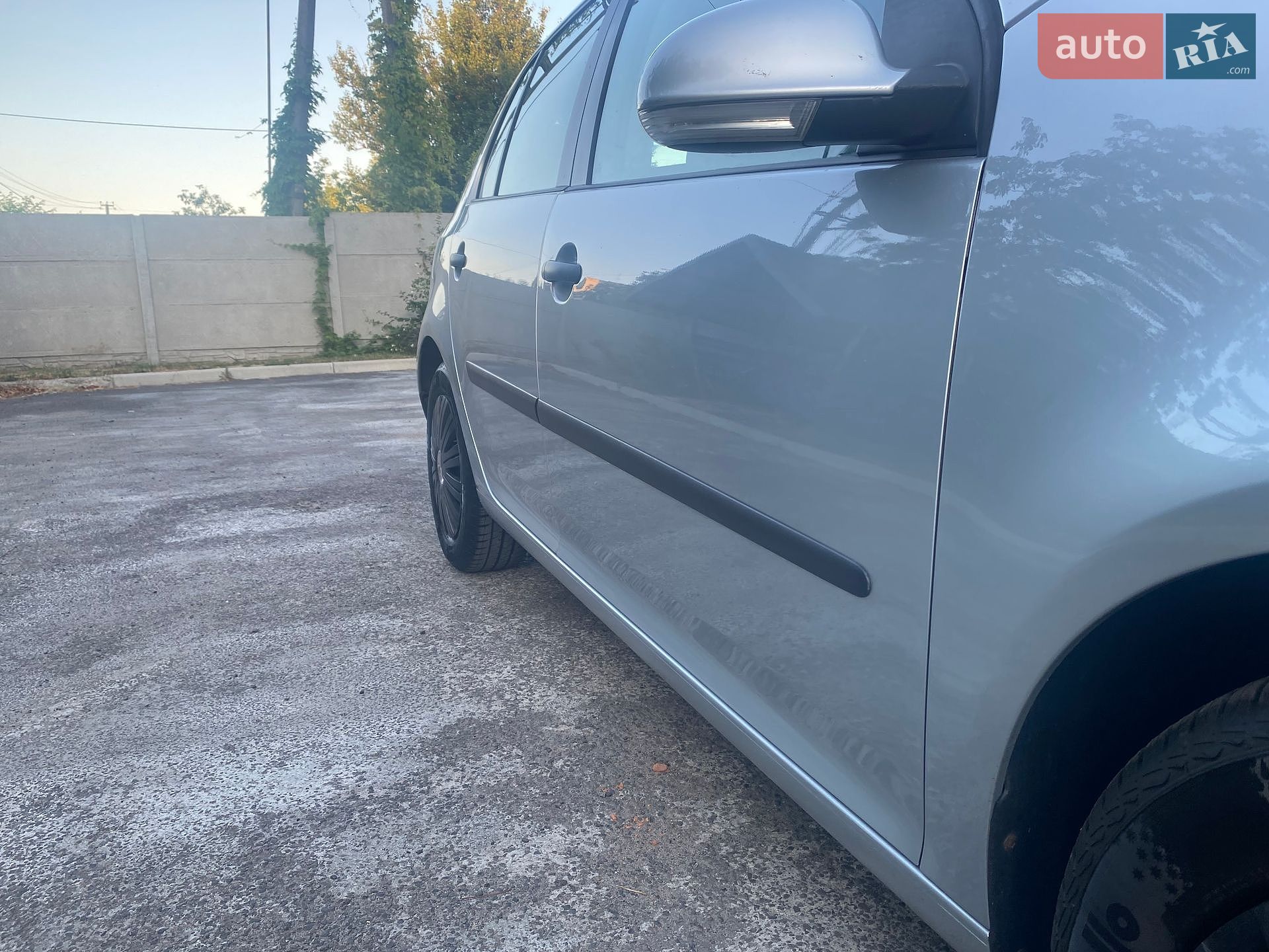 Volkswagen Golf 2005 VIN WVWZZZ1KZ6P003661 фото оголошення 24 з 41