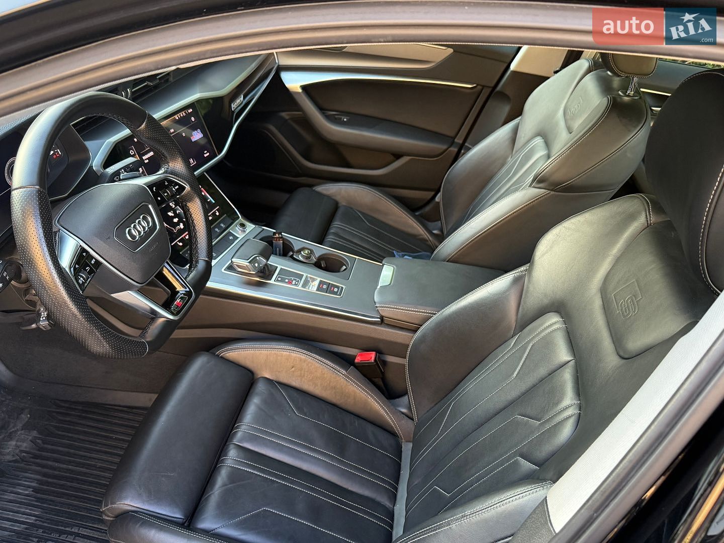 Audi A6 2019 VIN WAUZZZF25LN025927 фото оголошення 6 з 22