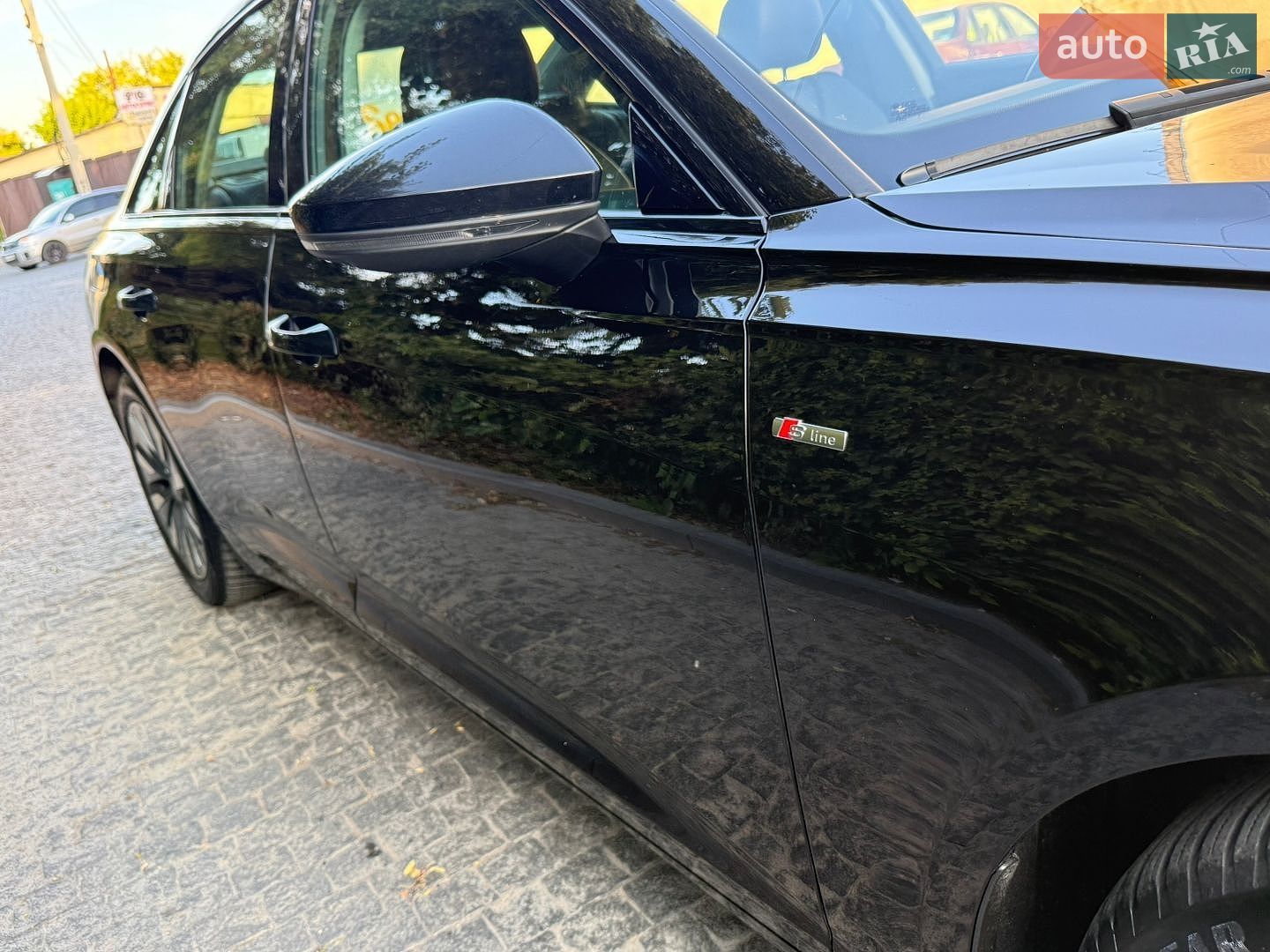 Audi A6 2019 VIN WAUZZZF25LN025927 фото оголошення 7 з 22