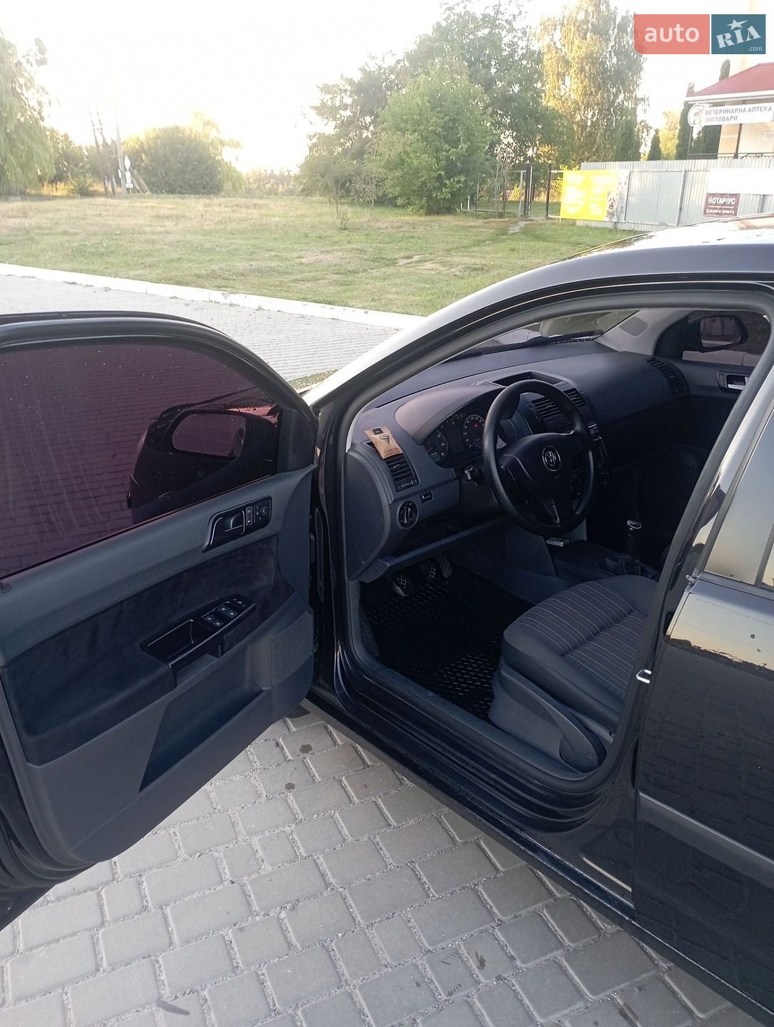 Volkswagen Polo 2008 VIN WVWZZZ9NZ8Y118414 фото оголошення 2 з 12