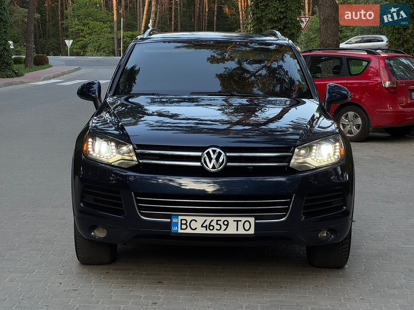 Volkswagen Touareg 2011 VIN WVGFK9BPXCD000812 фото оголошення 2 з 22