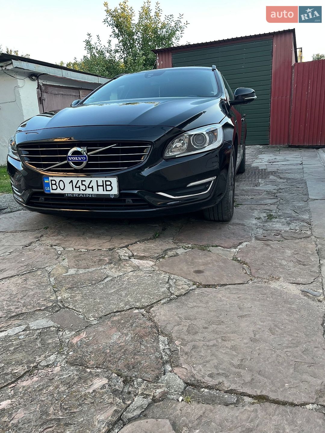 Volvo V60 2014 VIN YV1GWAA50E1200342 фото оголошення 2 з 17