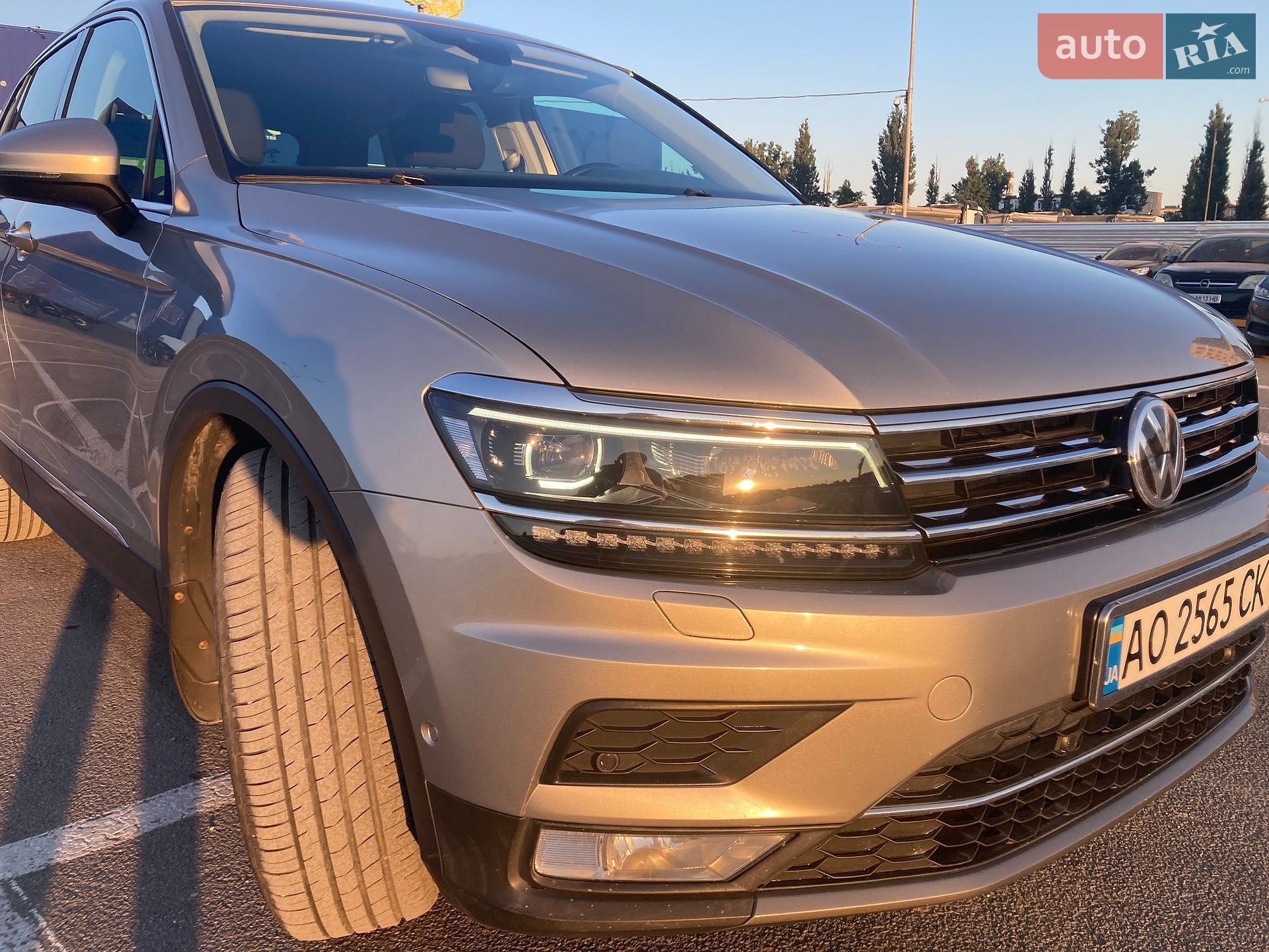 Volkswagen Tiguan 2017 VIN WVGZZZ5NZHW908440 фото оголошення 4 з 32