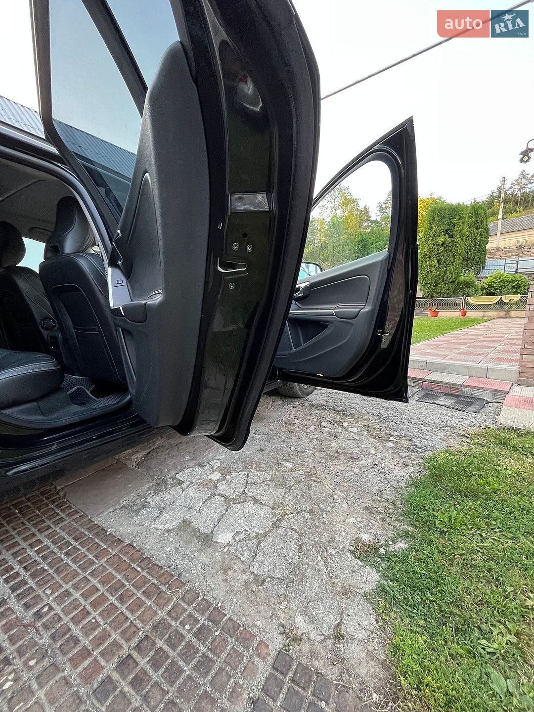 Volvo V60 2014 VIN YV1GWAA50E1200342 фото оголошення 10 з 17