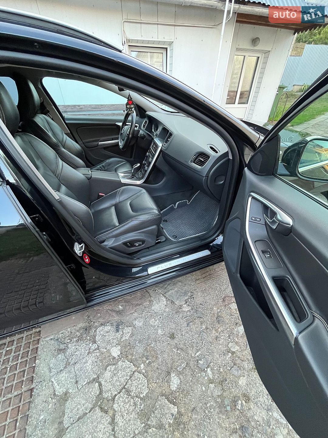 Volvo V60 2014 VIN YV1GWAA50E1200342 фото оголошення 14 з 17