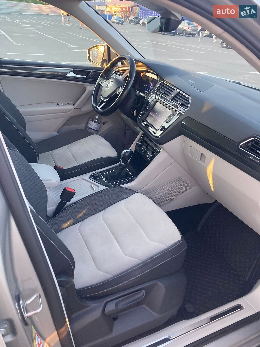 Volkswagen Tiguan 2017 VIN WVGZZZ5NZHW908440 фото оголошення 22 з 32