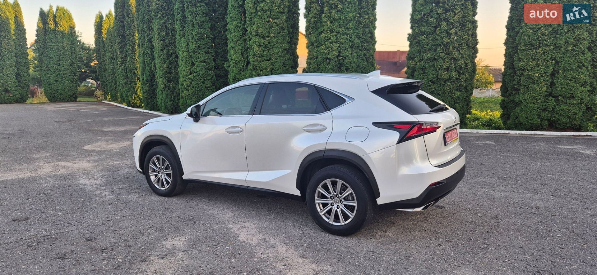 Lexus NX 2015 VIN JTJYARBZ2F2010524 фото оголошення 2 з 25