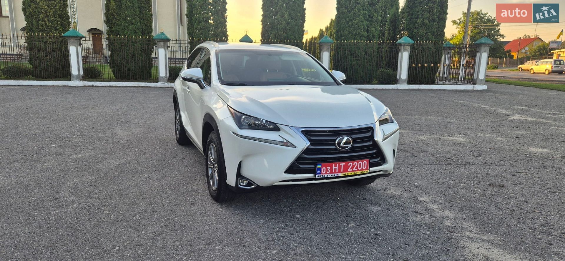 Lexus NX 2015 VIN JTJYARBZ2F2010524 фото оголошення 10 з 25
