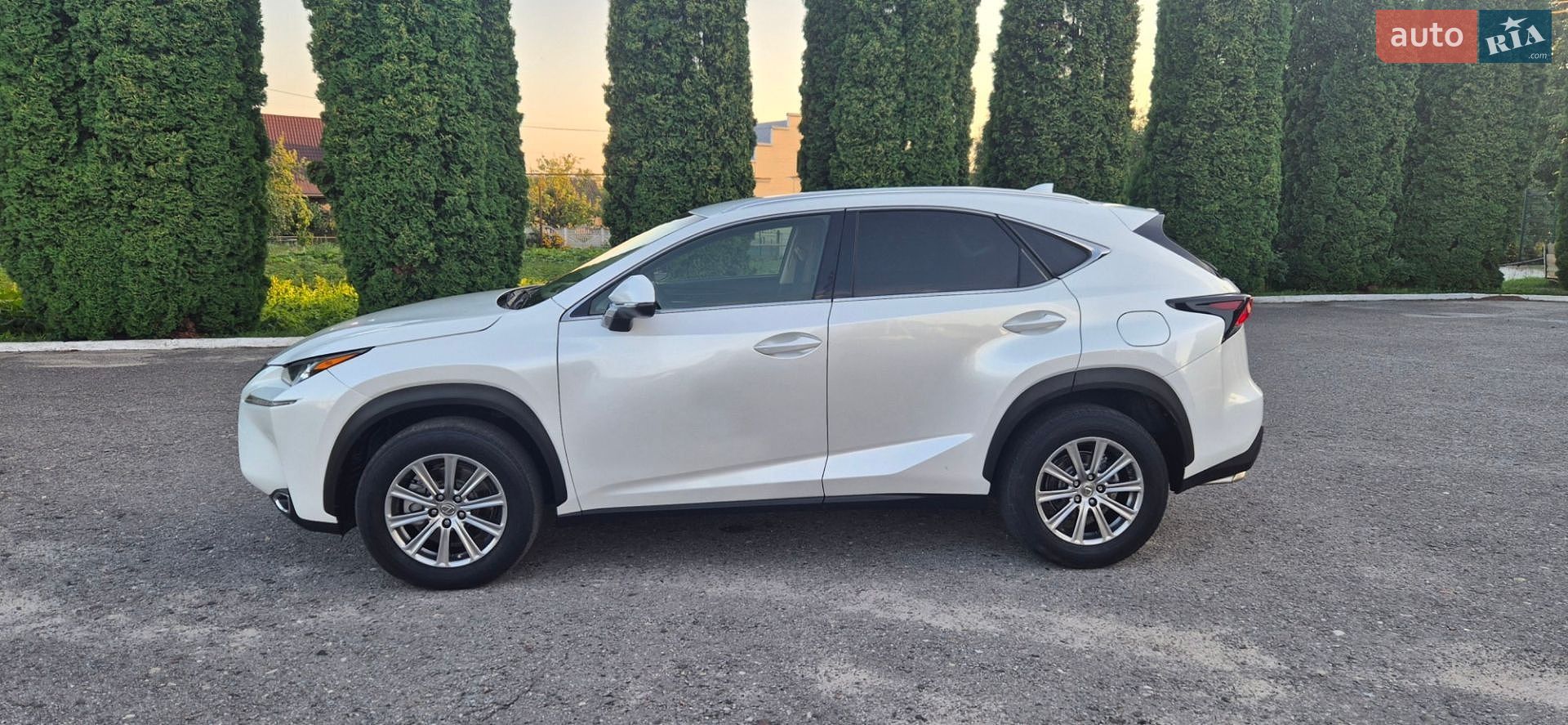 Lexus NX 2015 VIN JTJYARBZ2F2010524 фото оголошення 3 з 25