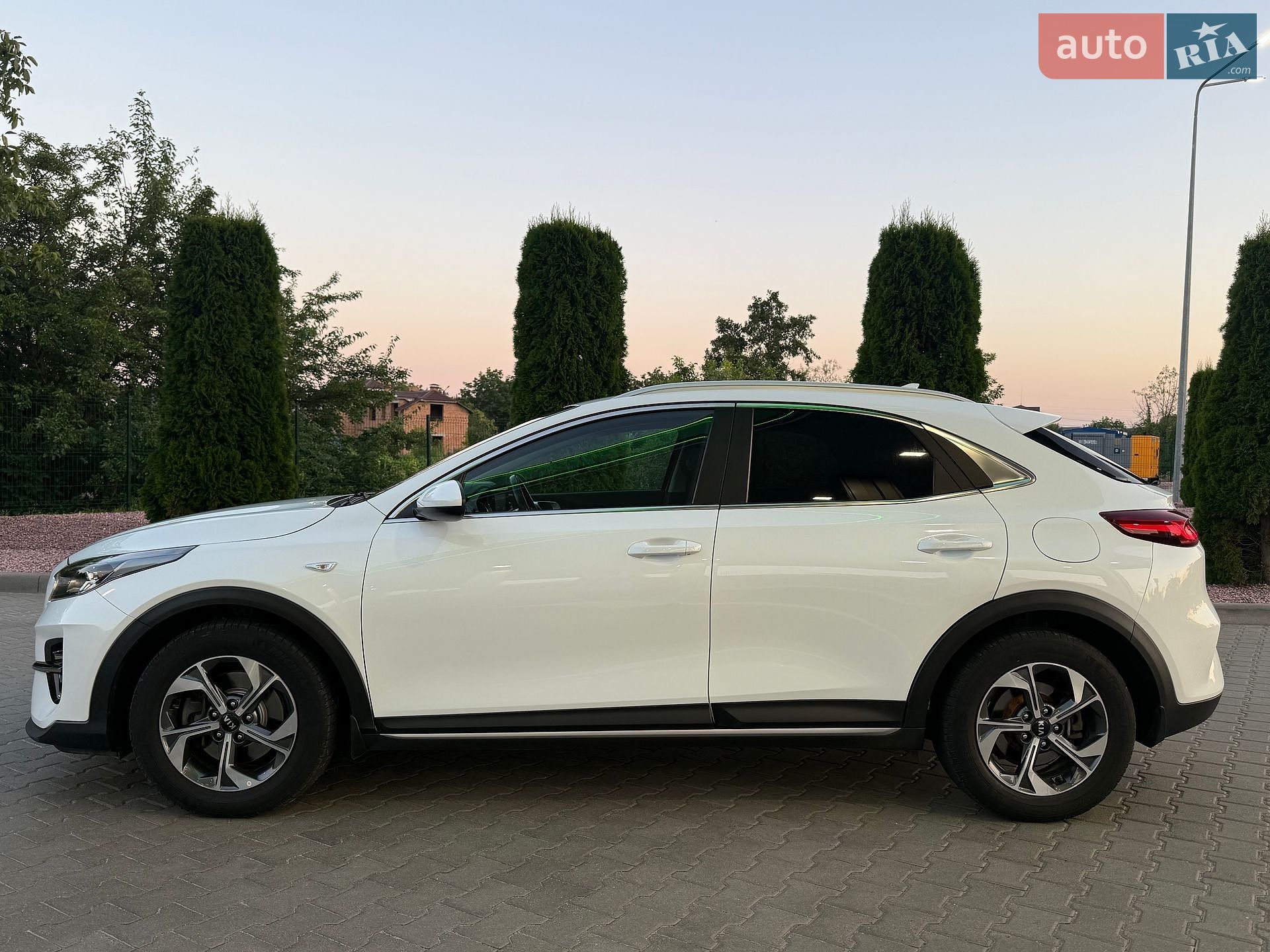 Kia XCeed 2020 VIN U5YH4F14GLL045511 фото оголошення 2 з 49