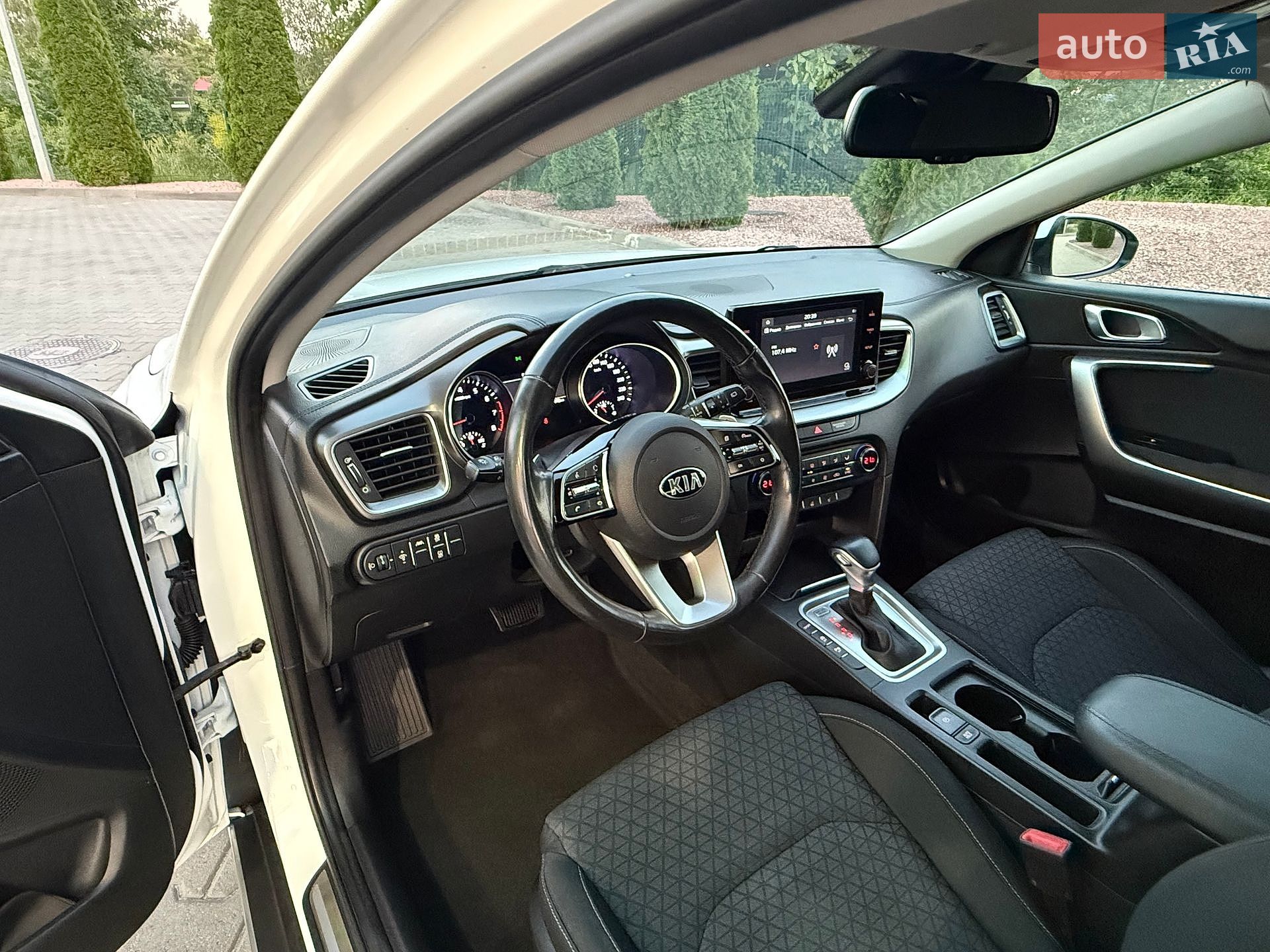 Kia XCeed 2020 VIN U5YH4F14GLL045511 фото оголошення 33 з 49