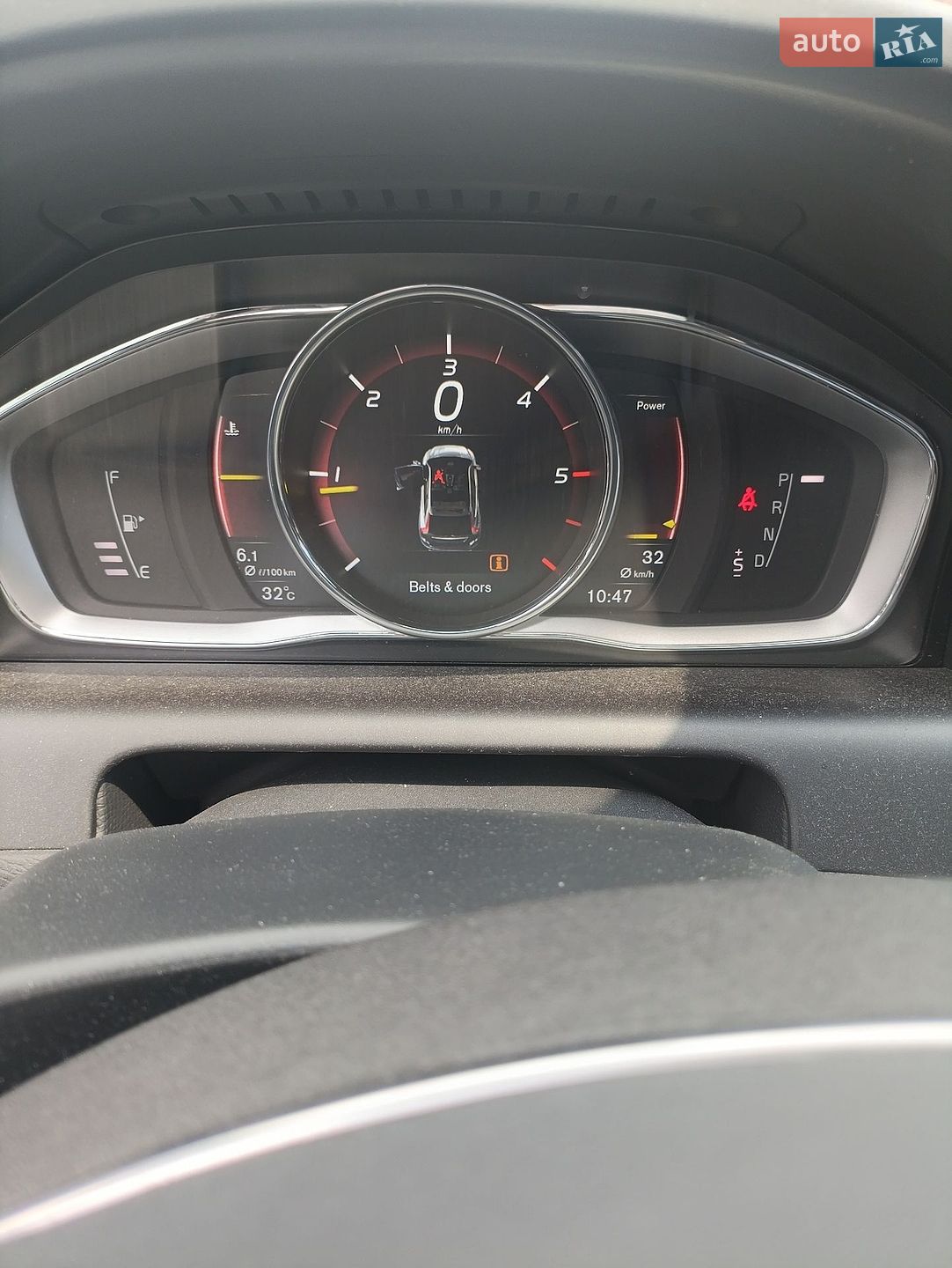 Volvo XC60 2017 VIN YV1DZARBDH2131184 фото оголошення 5 з 12
