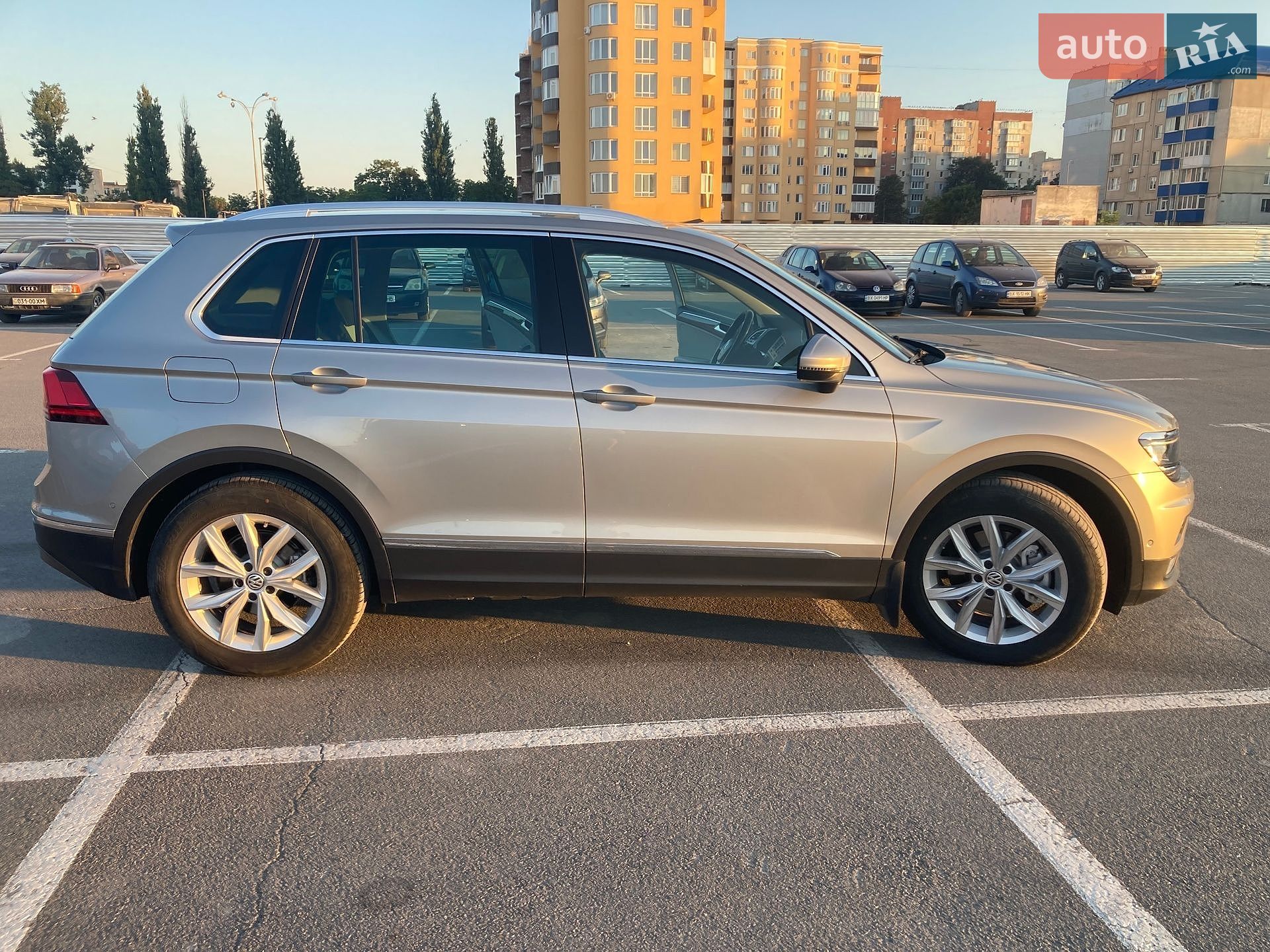 Volkswagen Tiguan 2017 VIN WVGZZZ5NZHW908440 фото оголошення 7 з 32