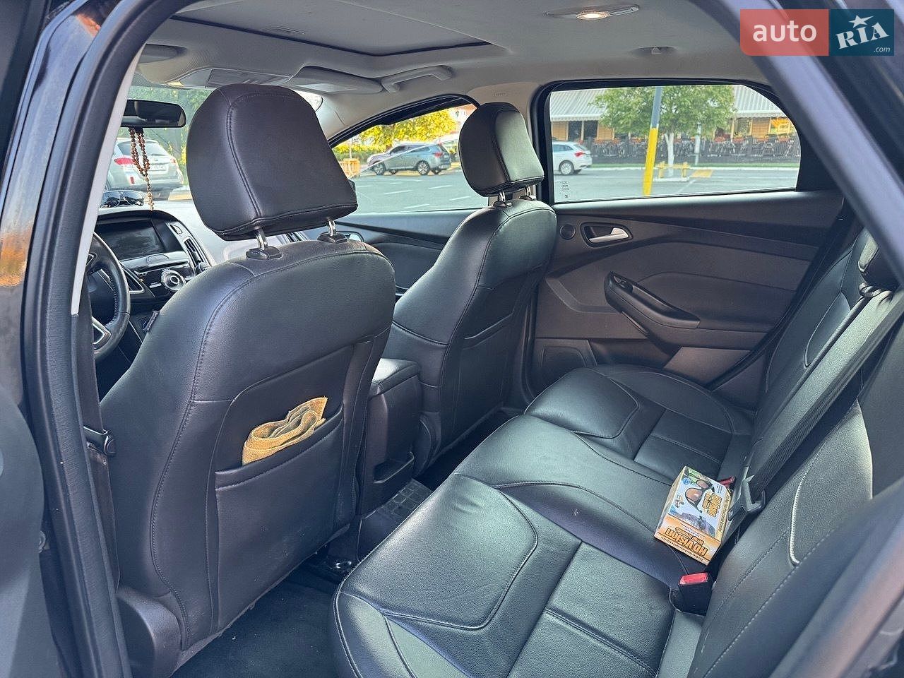 Ford Focus 2017 VIN 1FADP3N27HL320439 фото оголошення 3 з 23