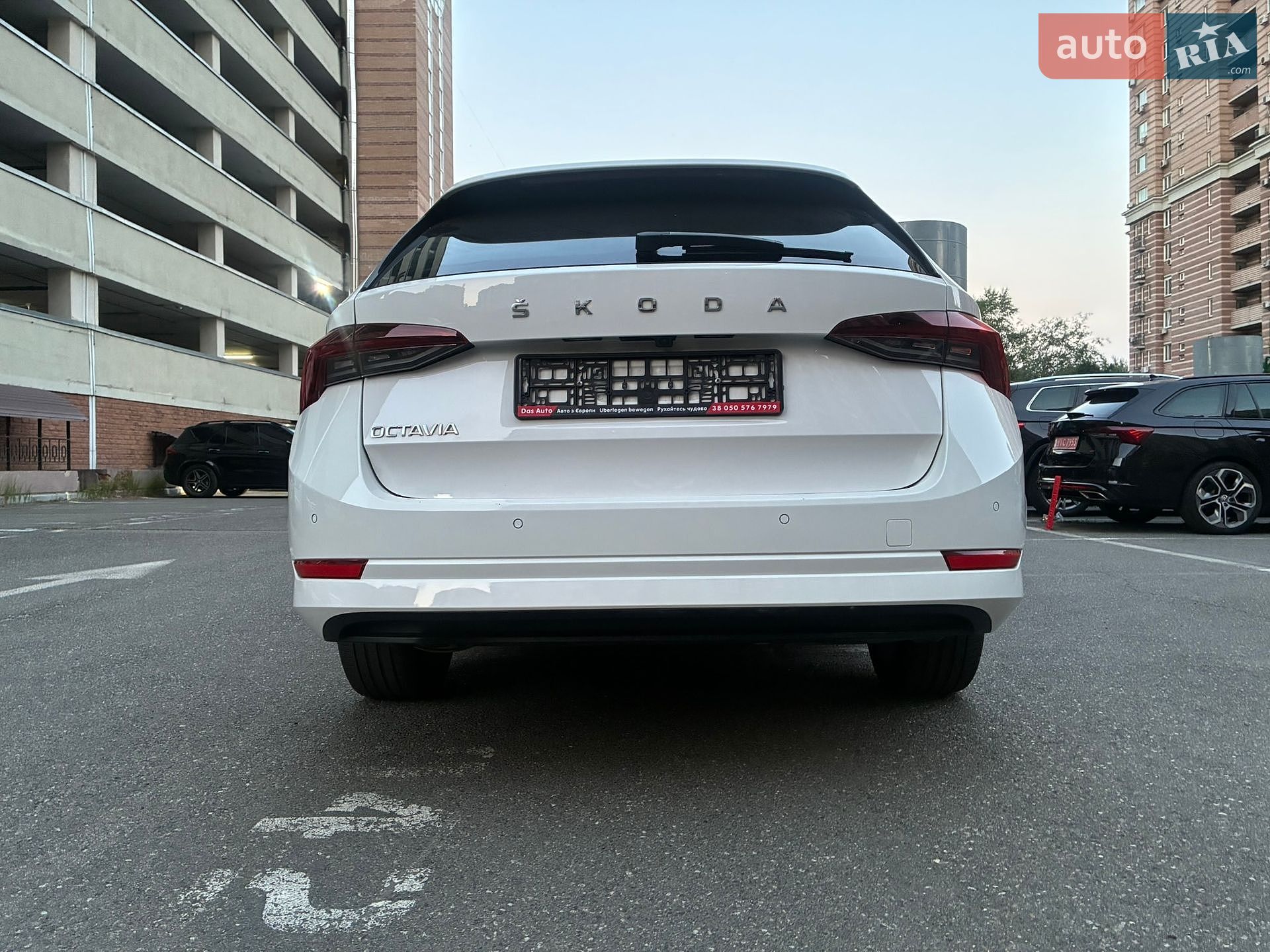 Skoda Octavia 2022 VIN TMBJJ0NXXNY063400 фото оголошення 14 з 149