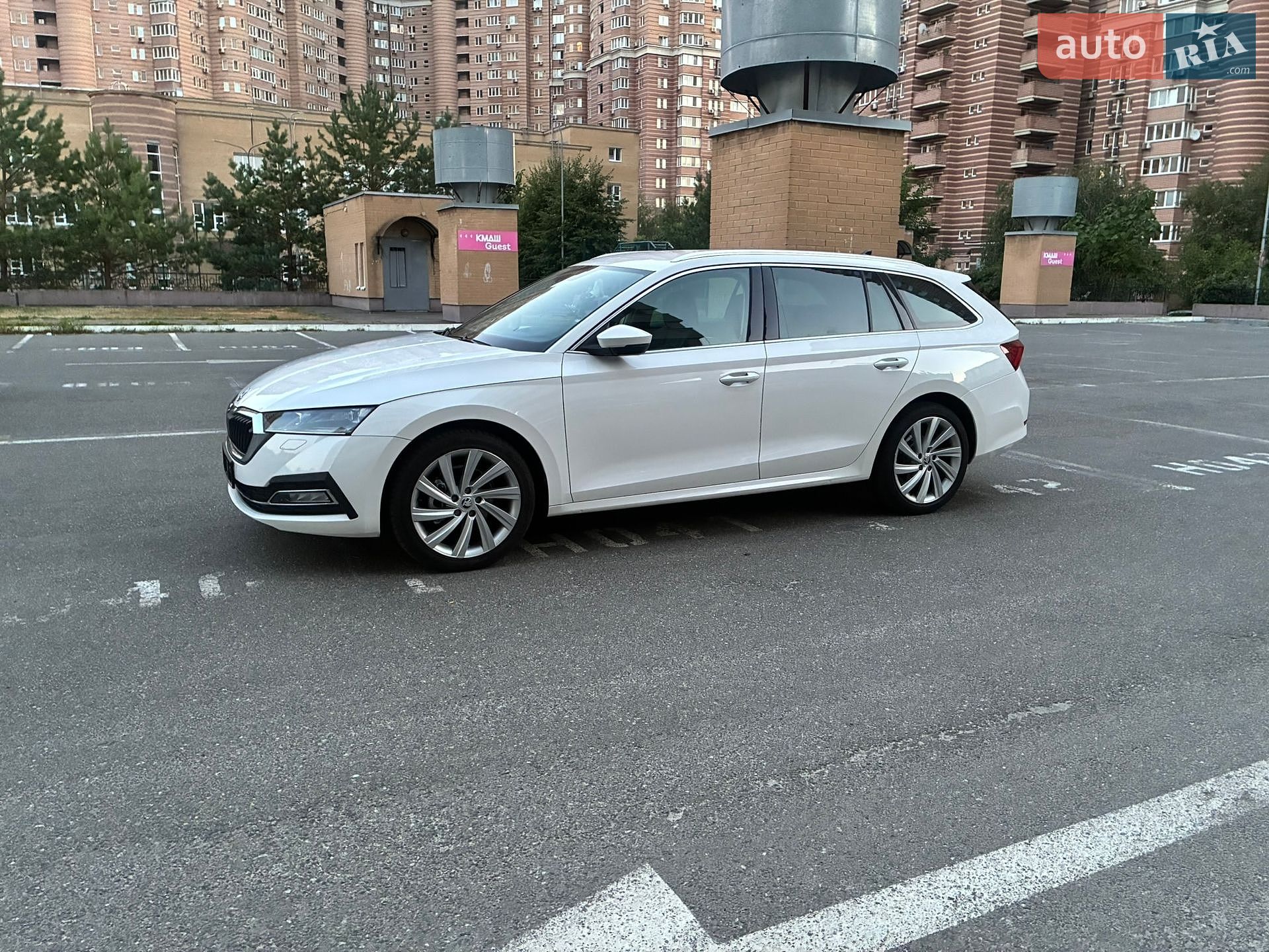 Skoda Octavia 2022 VIN TMBJJ0NXXNY063400 фото оголошення 24 з 149
