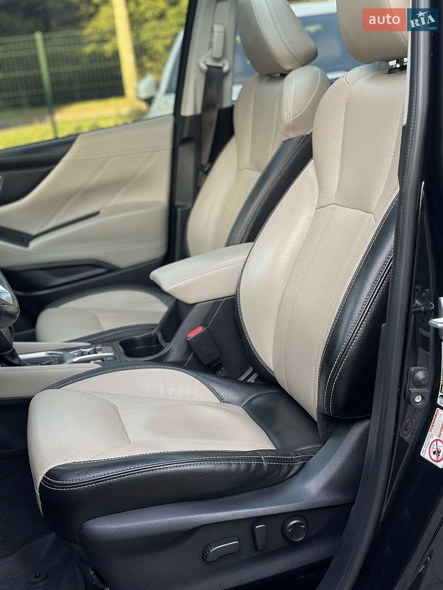 Subaru Forester 2019 VIN JF2SKAUC7KH573335 фото оголошення 16 з 19