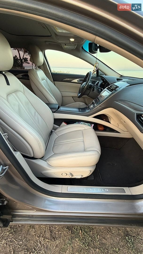 Lincoln MKZ 2018 VIN 3LN6L5C9XKR602024 фото оголошення 21 з 23
