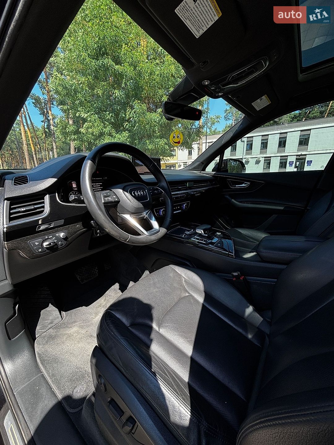 Audi Q7 2016 VIN WA1VAAF76HD031216 фото оголошення 26 з 54