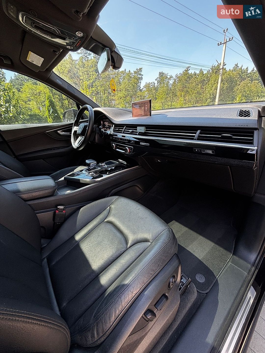 Audi Q7 2016 VIN WA1VAAF76HD031216 фото оголошення 29 з 54