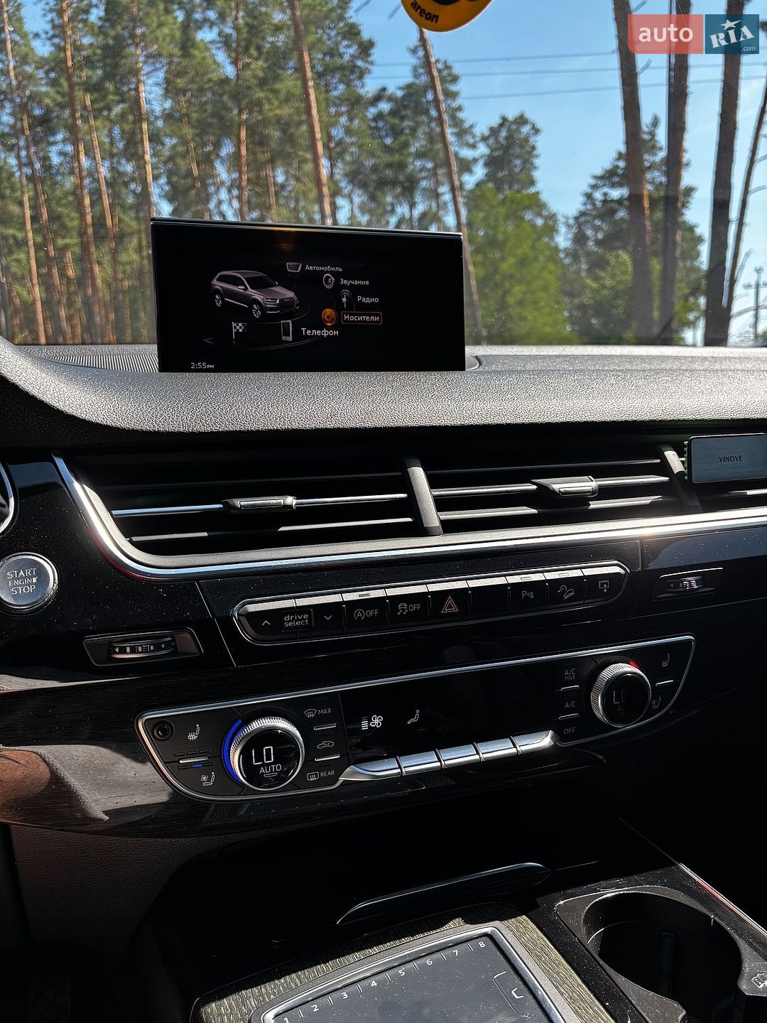 Audi Q7 2016 VIN WA1VAAF76HD031216 фото оголошення 42 з 54