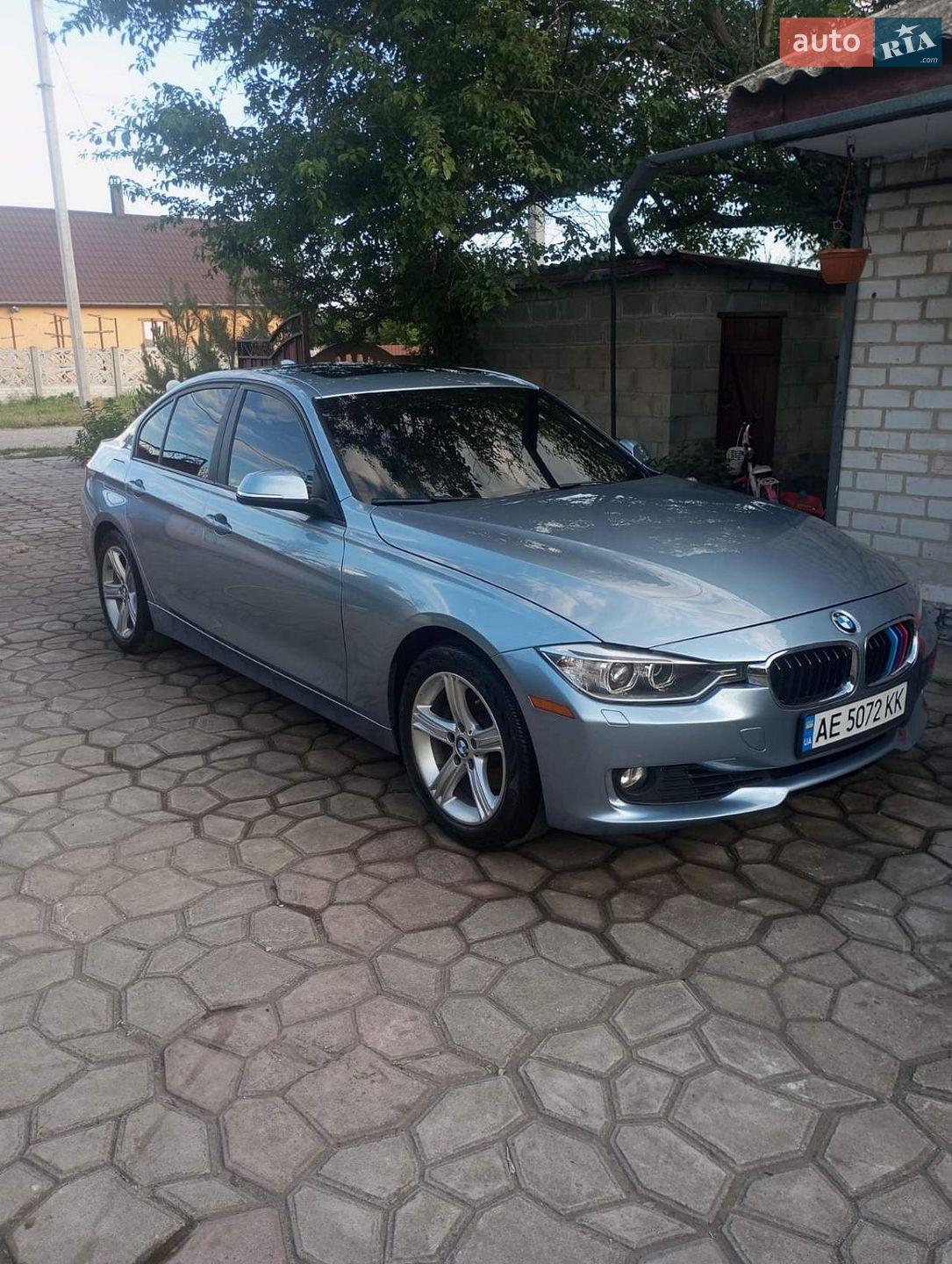 BMW 3 Series 2012 VIN WBA3B3C53DF542659 фото оголошення 9 з 9