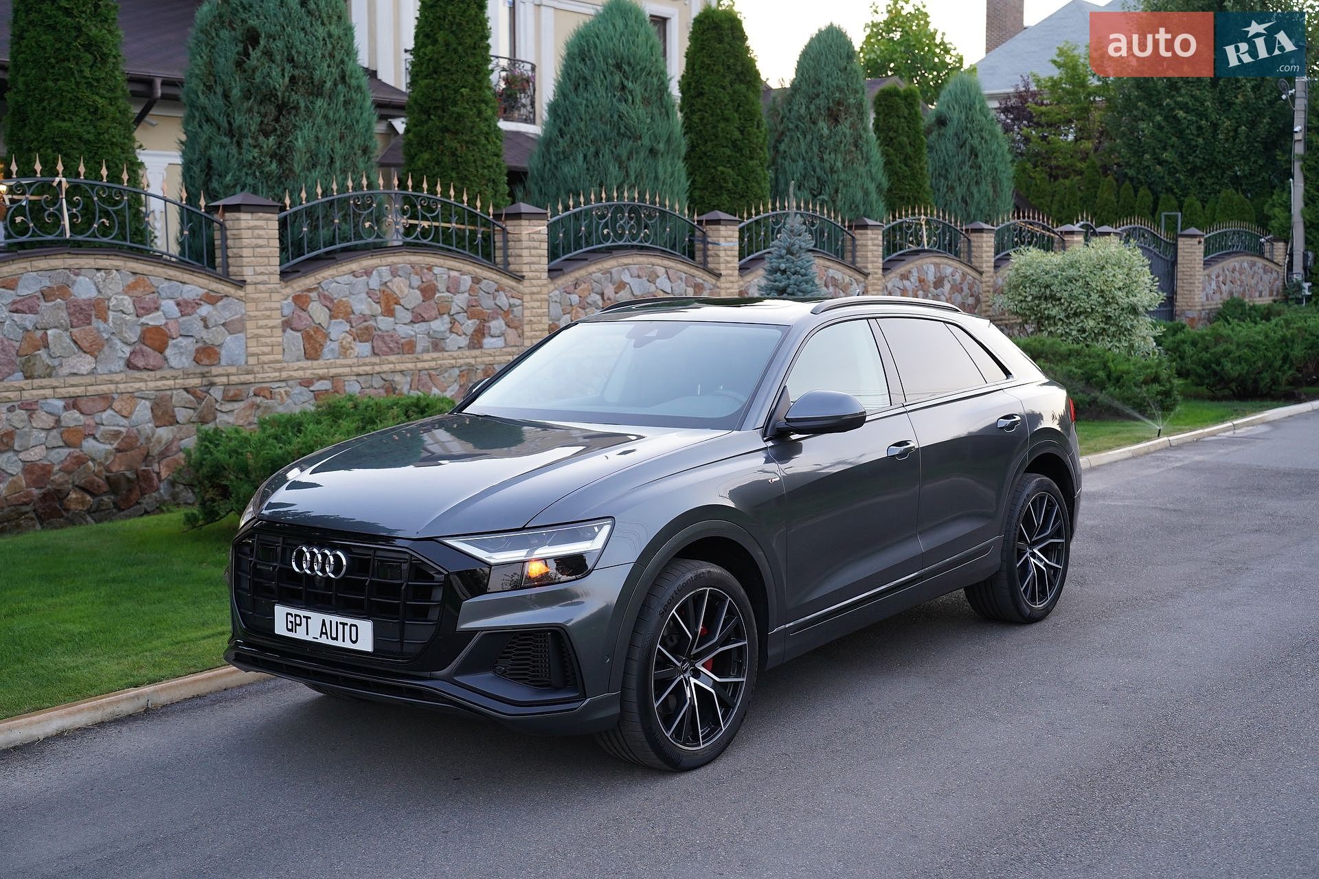 Audi Q8 2019 VIN WA1EVAF13LD004726 фото оголошення 3 з 41