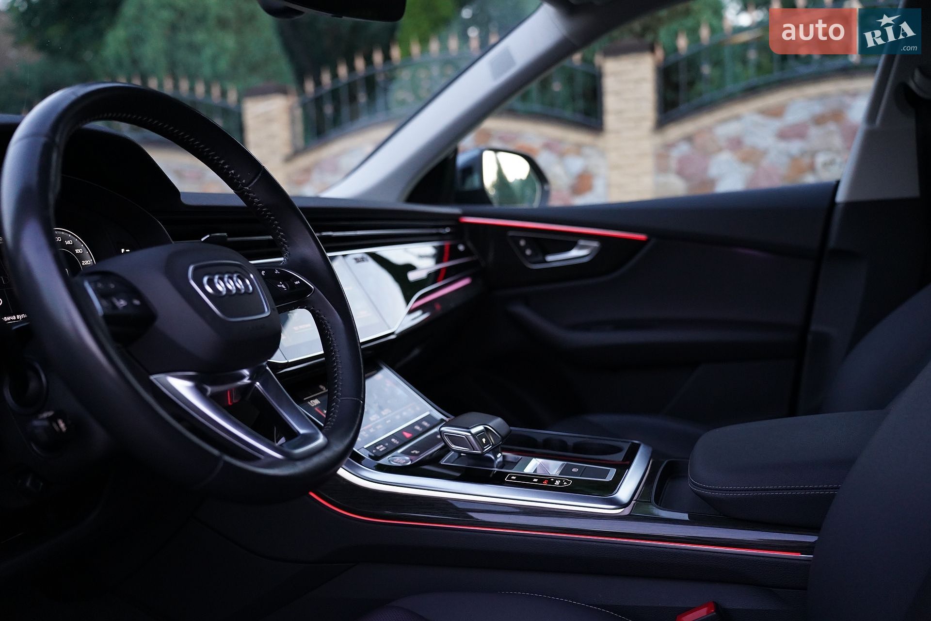 Audi Q8 2019 VIN WA1EVAF13LD004726 фото оголошення 20 з 41