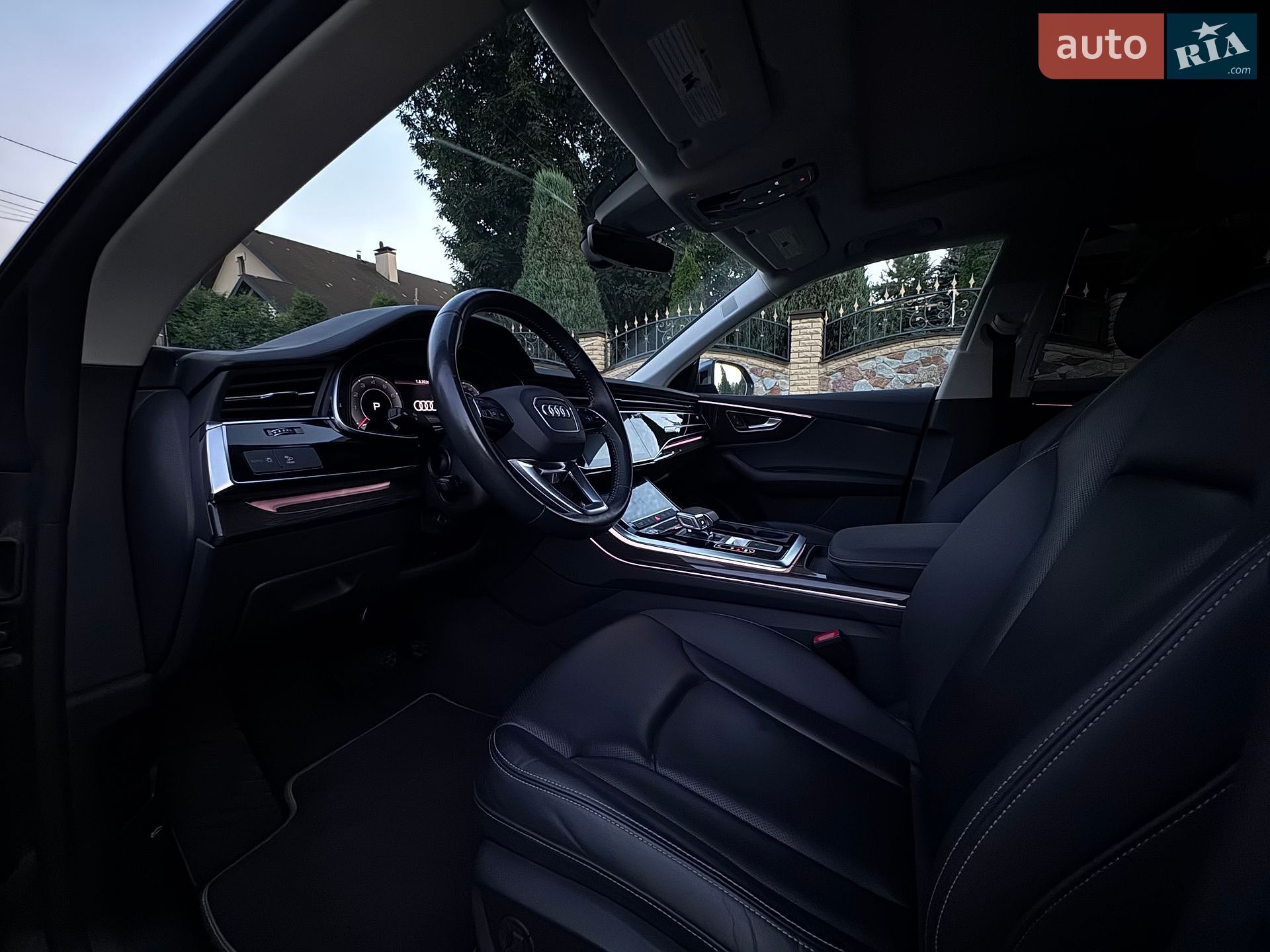 Audi Q8 2019 VIN WA1EVAF13LD004726 фото оголошення 23 з 41