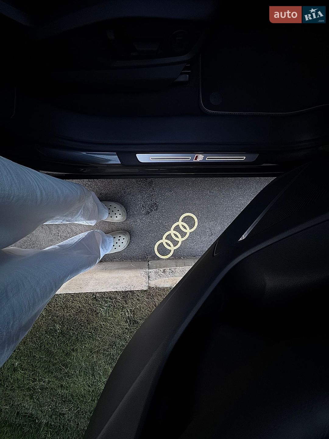 Audi Q8 2019 VIN WA1EVAF13LD004726 фото оголошення 38 з 41