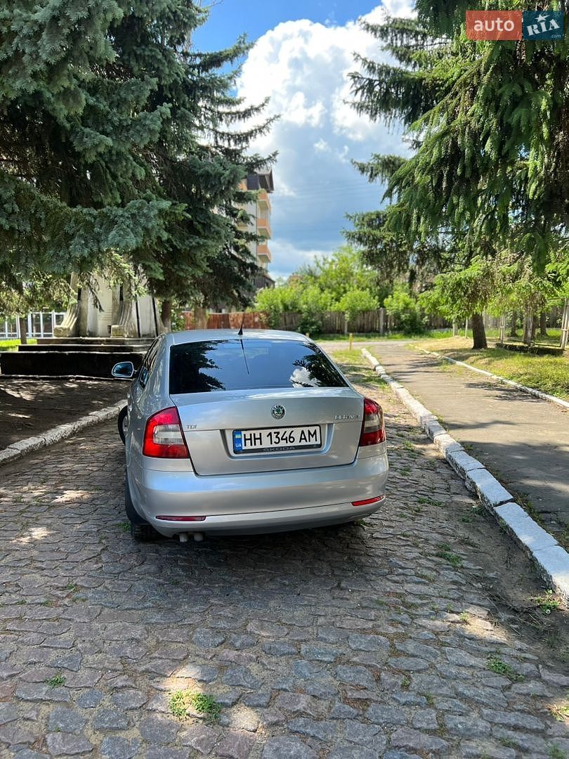 Skoda Octavia 2010 VIN TMBBS41Z9BB151630 фото оголошення 5 з 12