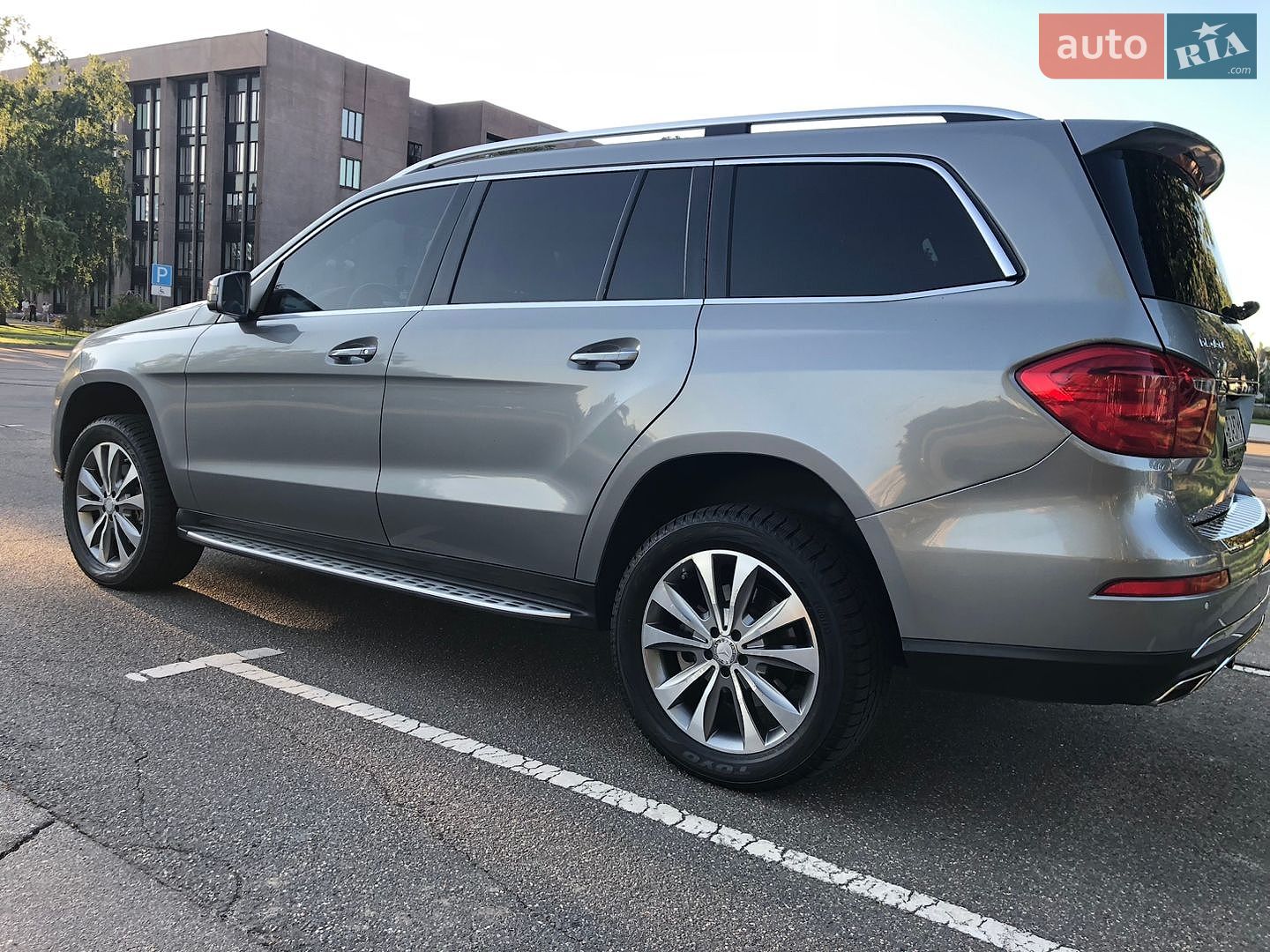 Mercedes-Benz GL-Class 2014 VIN 4JGDF7CE5EA410614 фото оголошення 7 з 126
