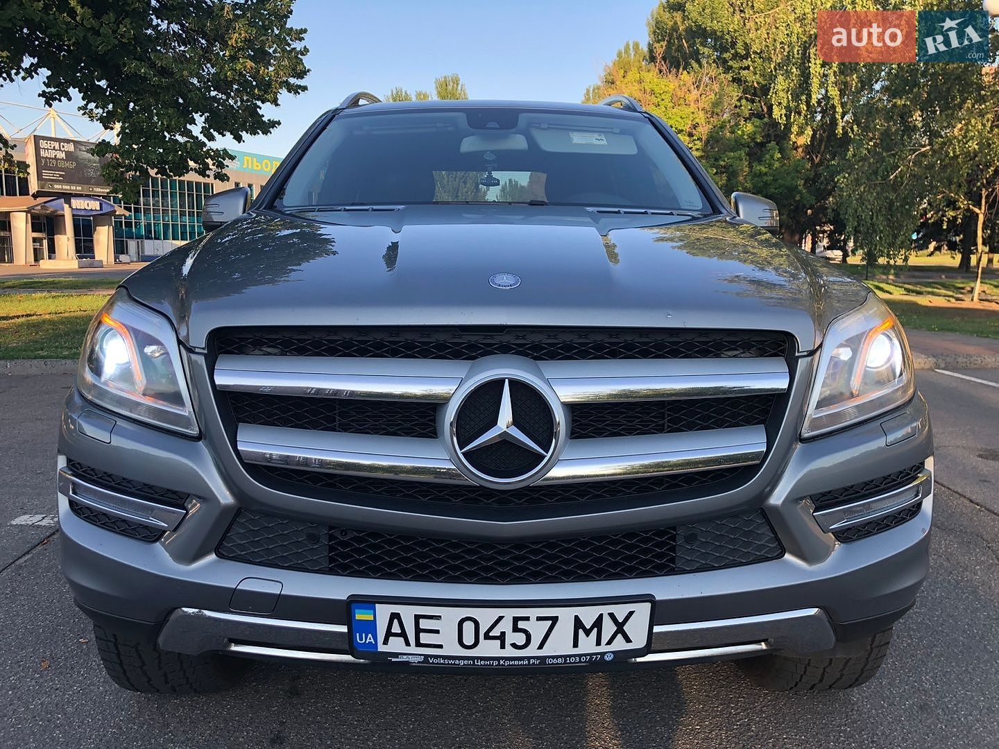 Mercedes-Benz GL-Class 2014 VIN 4JGDF7CE5EA410614 фото оголошення 24 з 126