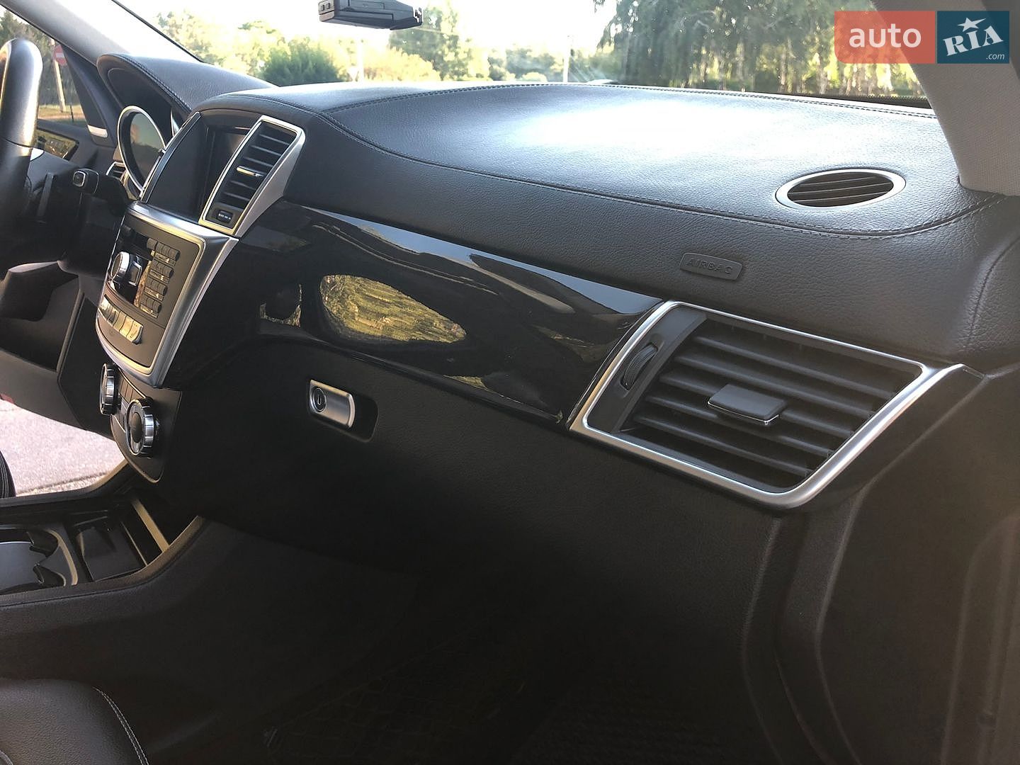 Mercedes-Benz GL-Class 2014 VIN 4JGDF7CE5EA410614 фото оголошення 64 з 126