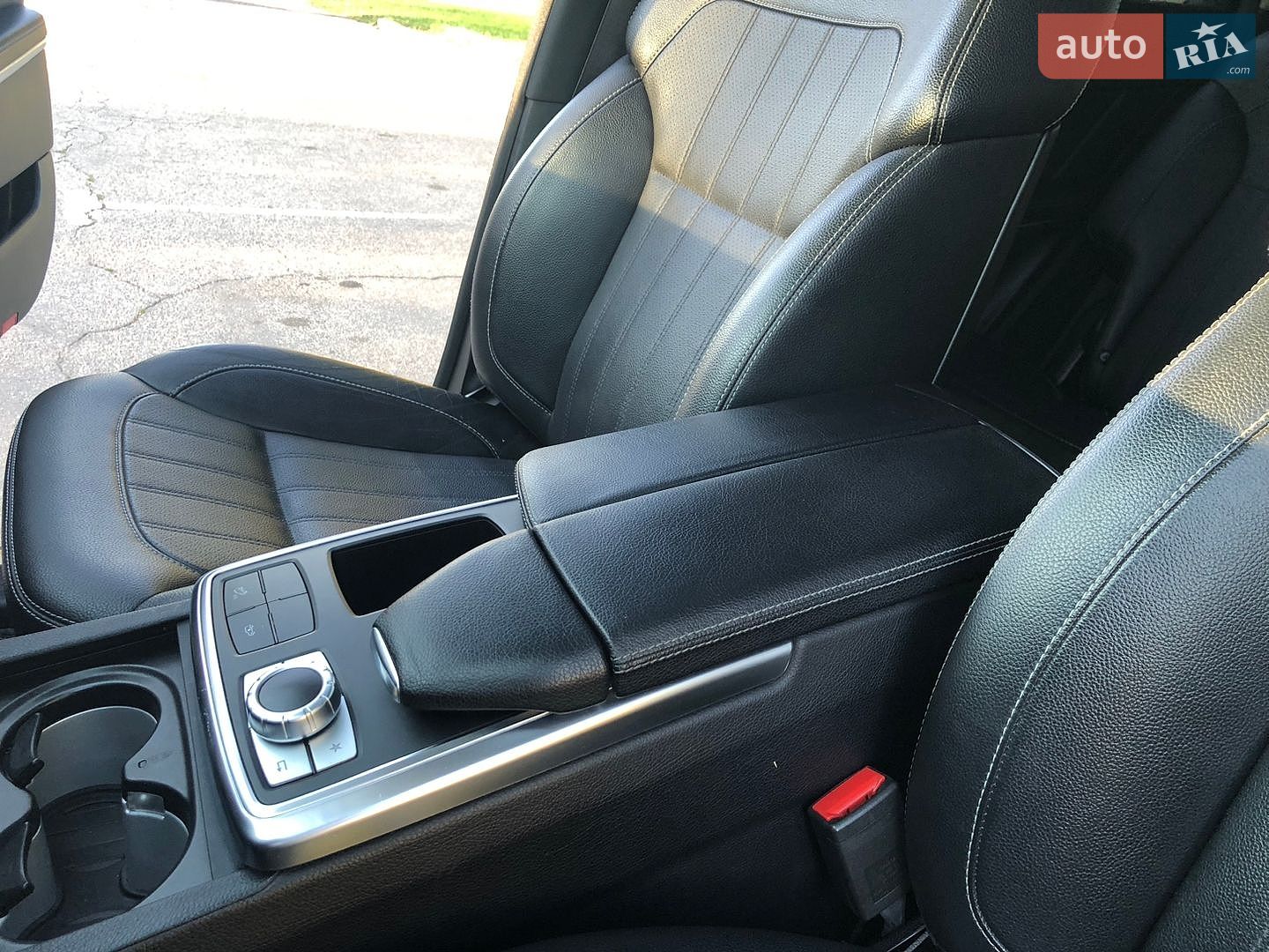 Mercedes-Benz GL-Class 2014 VIN 4JGDF7CE5EA410614 фото оголошення 70 з 126