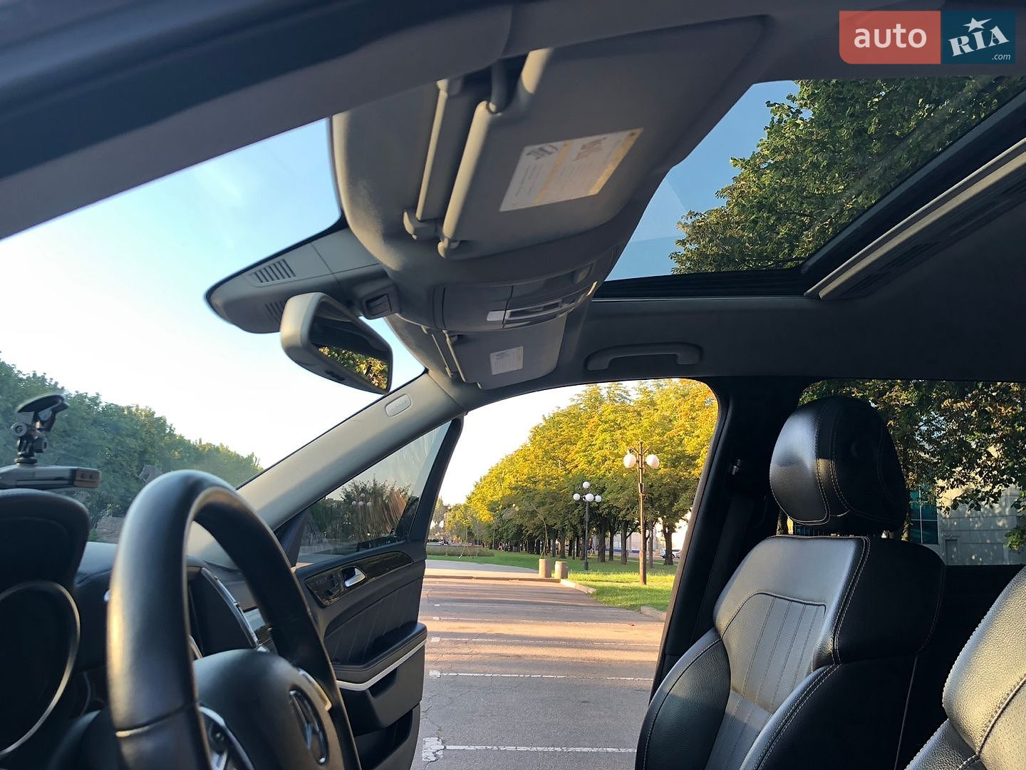 Mercedes-Benz GL-Class 2014 VIN 4JGDF7CE5EA410614 фото оголошення 74 з 126