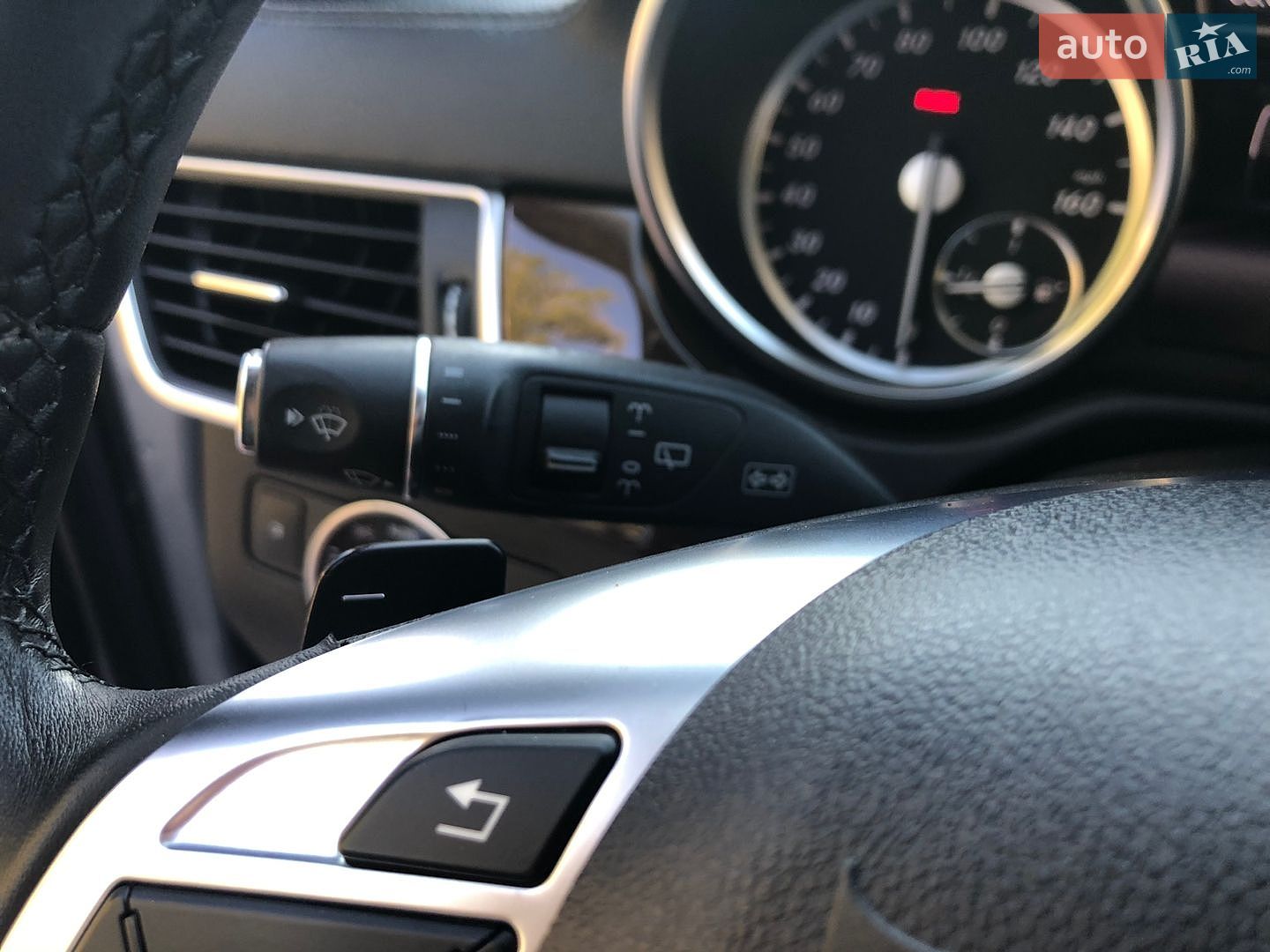 Mercedes-Benz GL-Class 2014 VIN 4JGDF7CE5EA410614 фото оголошення 83 з 126