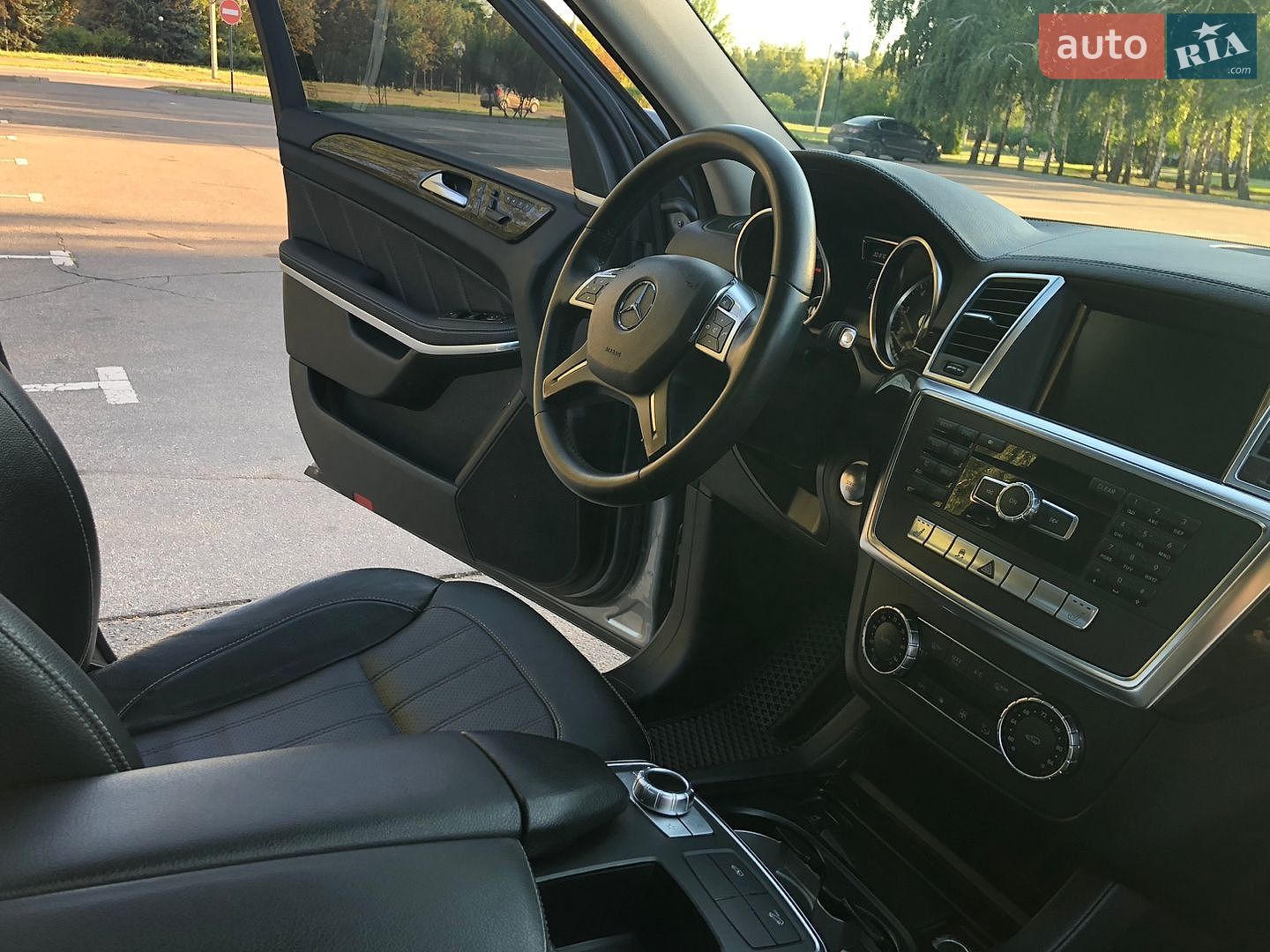 Mercedes-Benz GL-Class 2014 VIN 4JGDF7CE5EA410614 фото оголошення 95 з 126