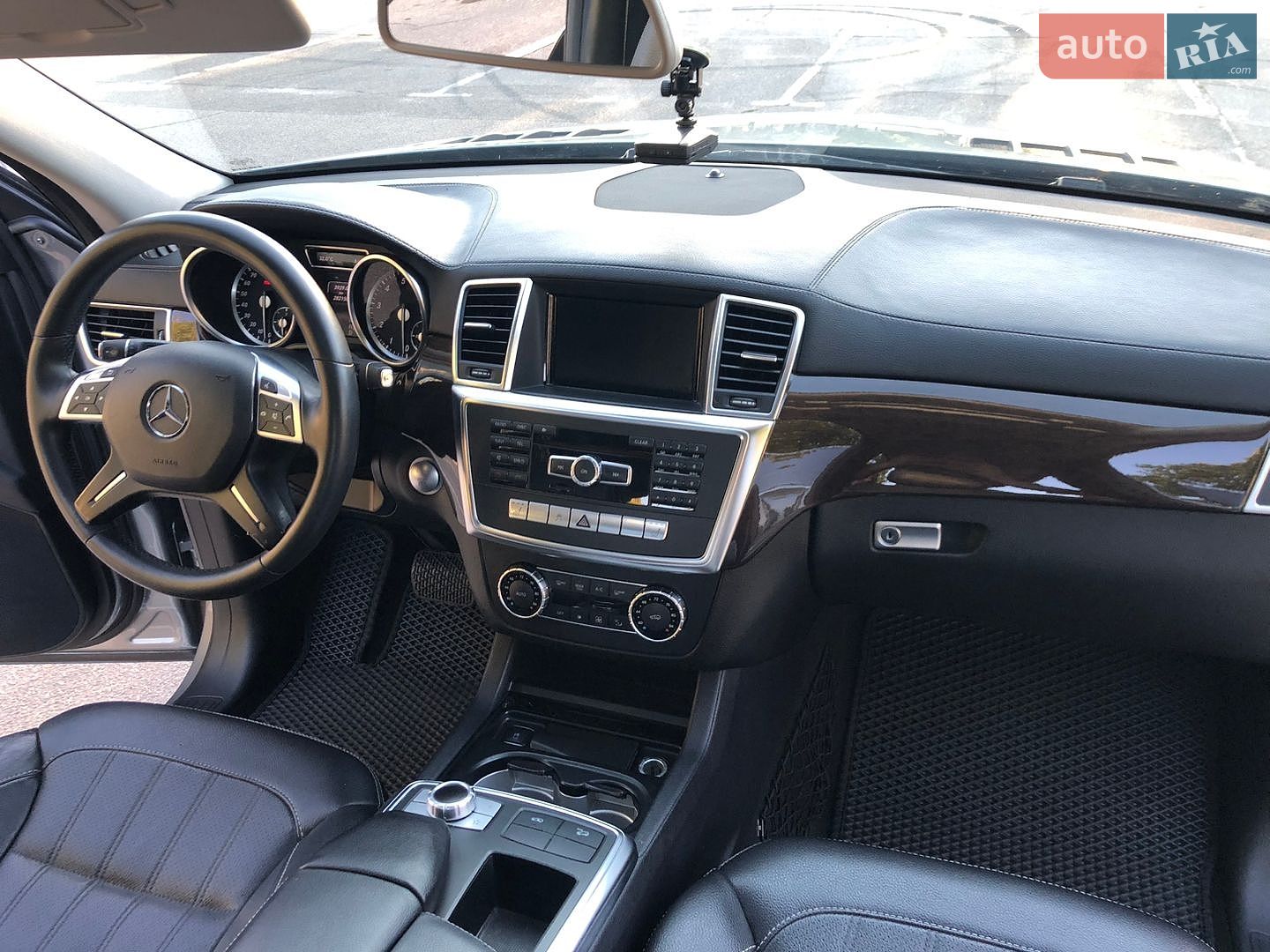 Mercedes-Benz GL-Class 2014 VIN 4JGDF7CE5EA410614 фото оголошення 97 з 126