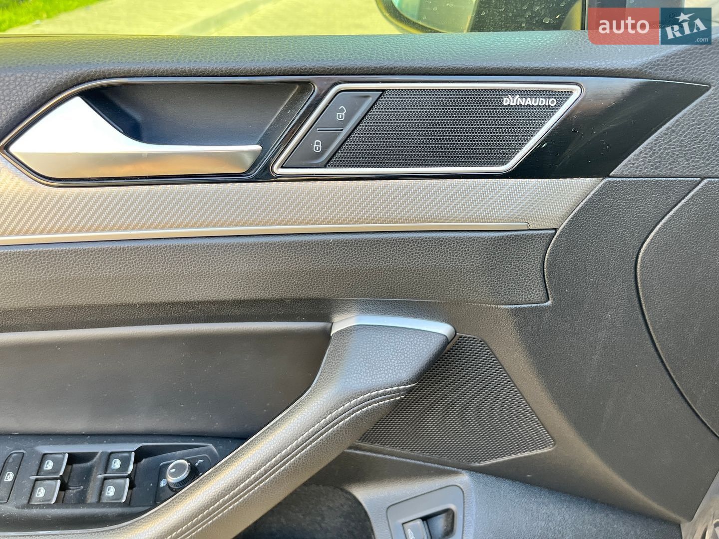 Volkswagen Passat 2015 VIN WVWZZZ3CZGE133132 фото оголошення 17 з 21