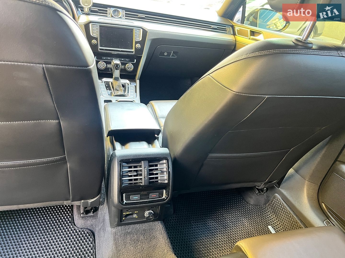 Volkswagen Passat 2015 VIN WVWZZZ3CZGE133132 фото оголошення 19 з 21