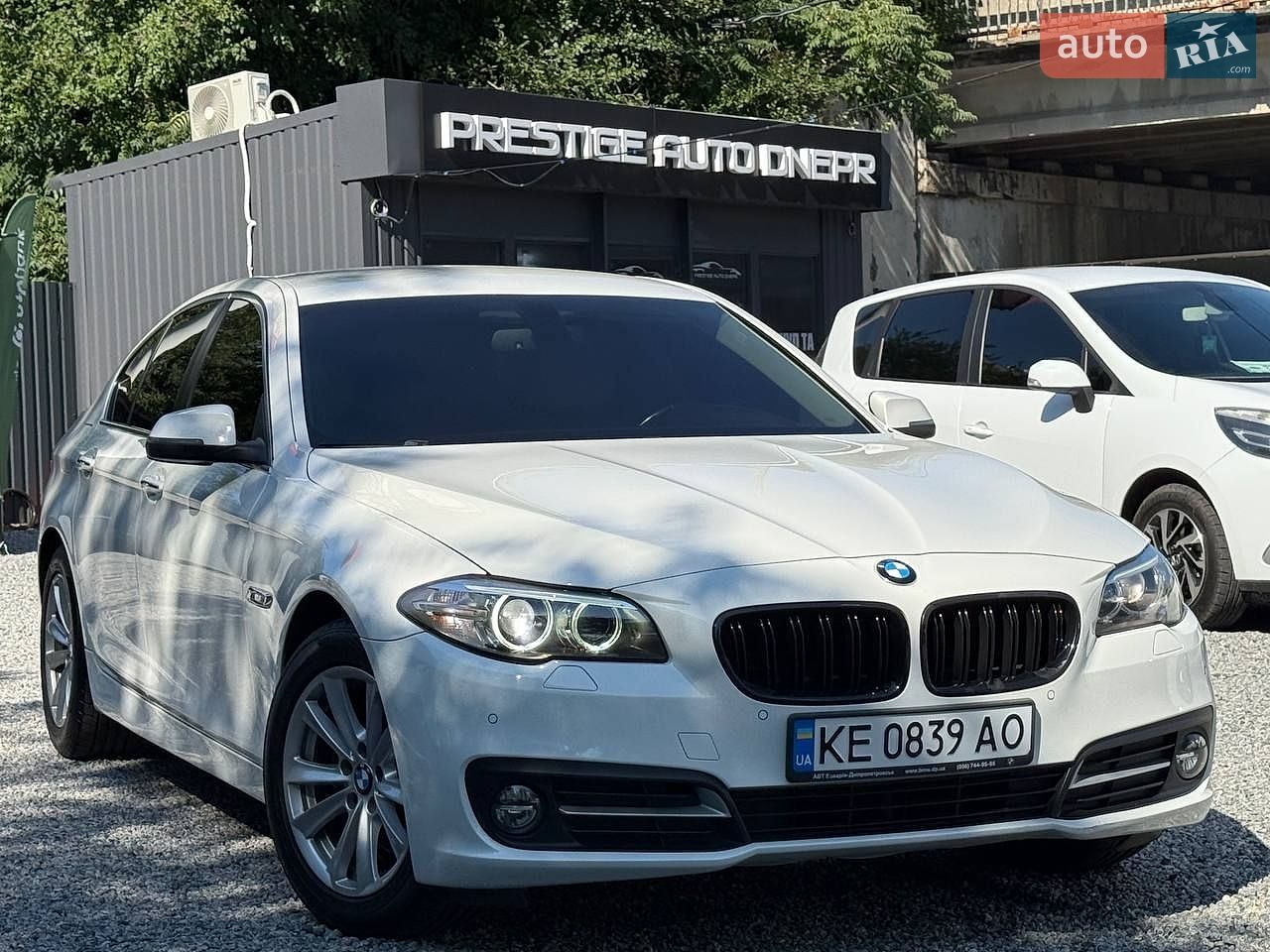 BMW 5 Series 2016 VIN WBA5A31020G369420 фото оголошення 4 з 22