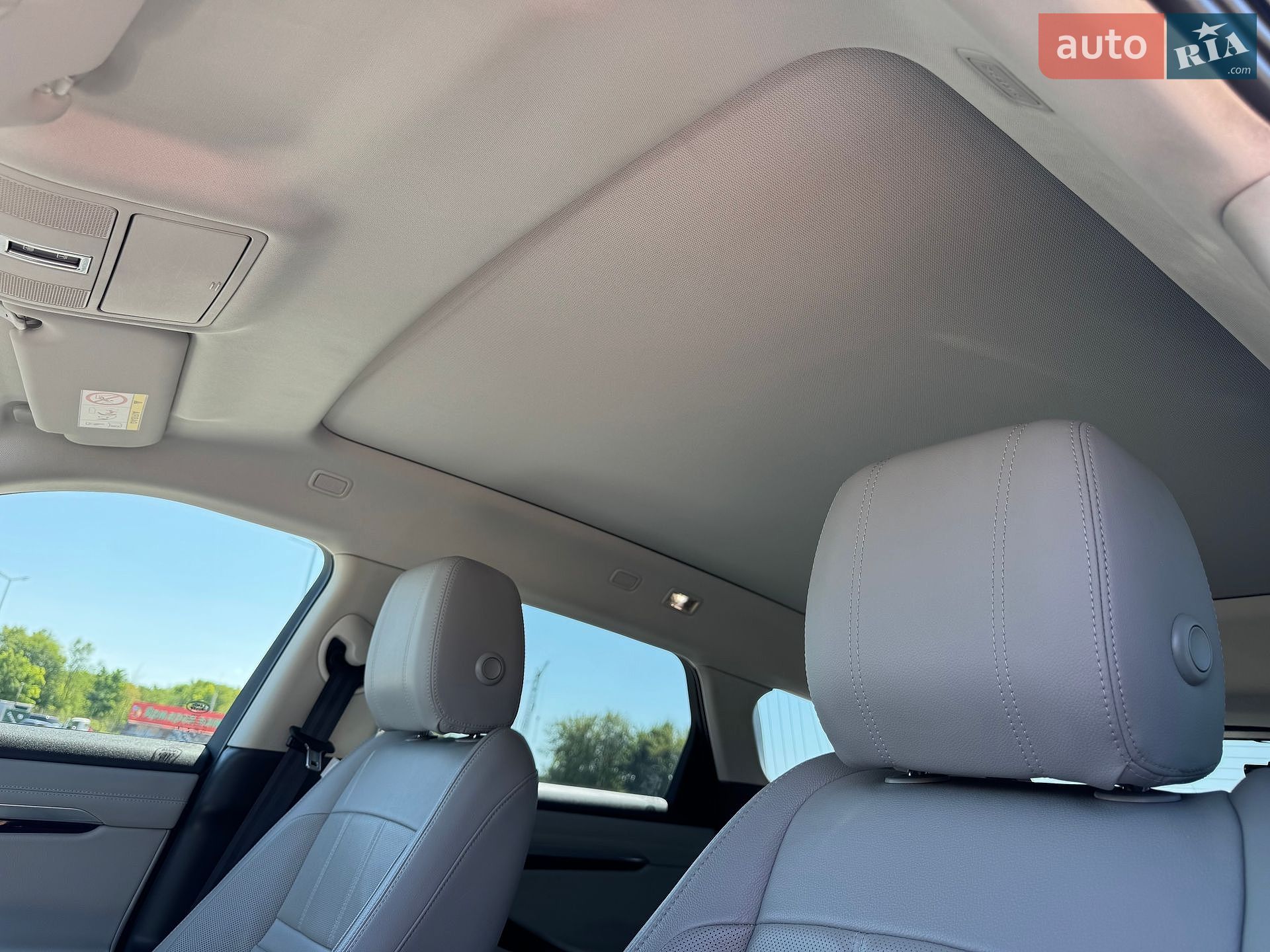 Land Rover Range Rover Evoque 2019 VIN SALZA2BN6LH040865 фото оголошення 13 з 19